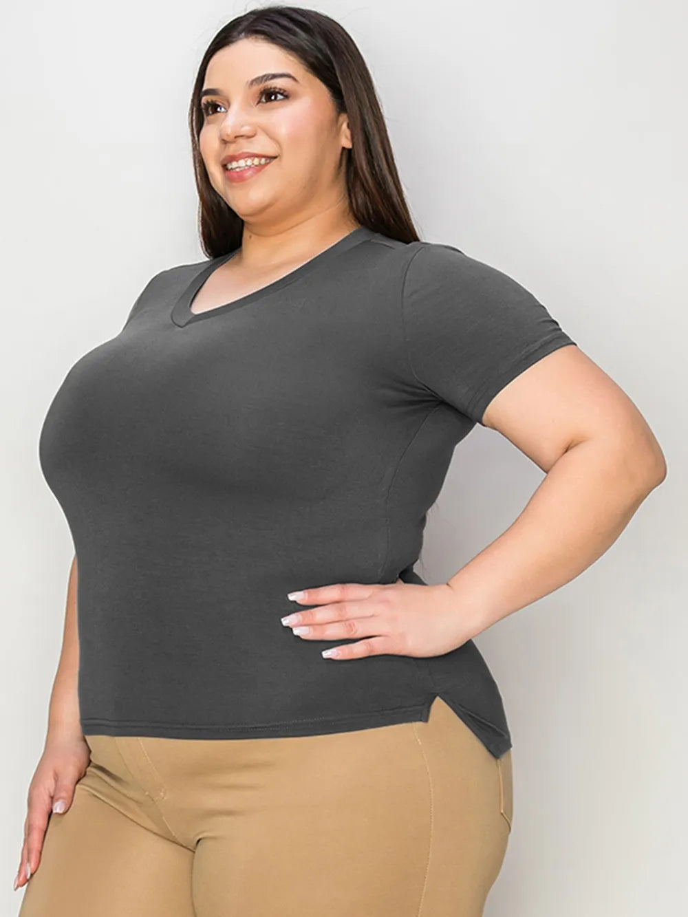 Basic Bae Full Size V-Neck High-Low T-Shirt – Trendsi | ClozArt