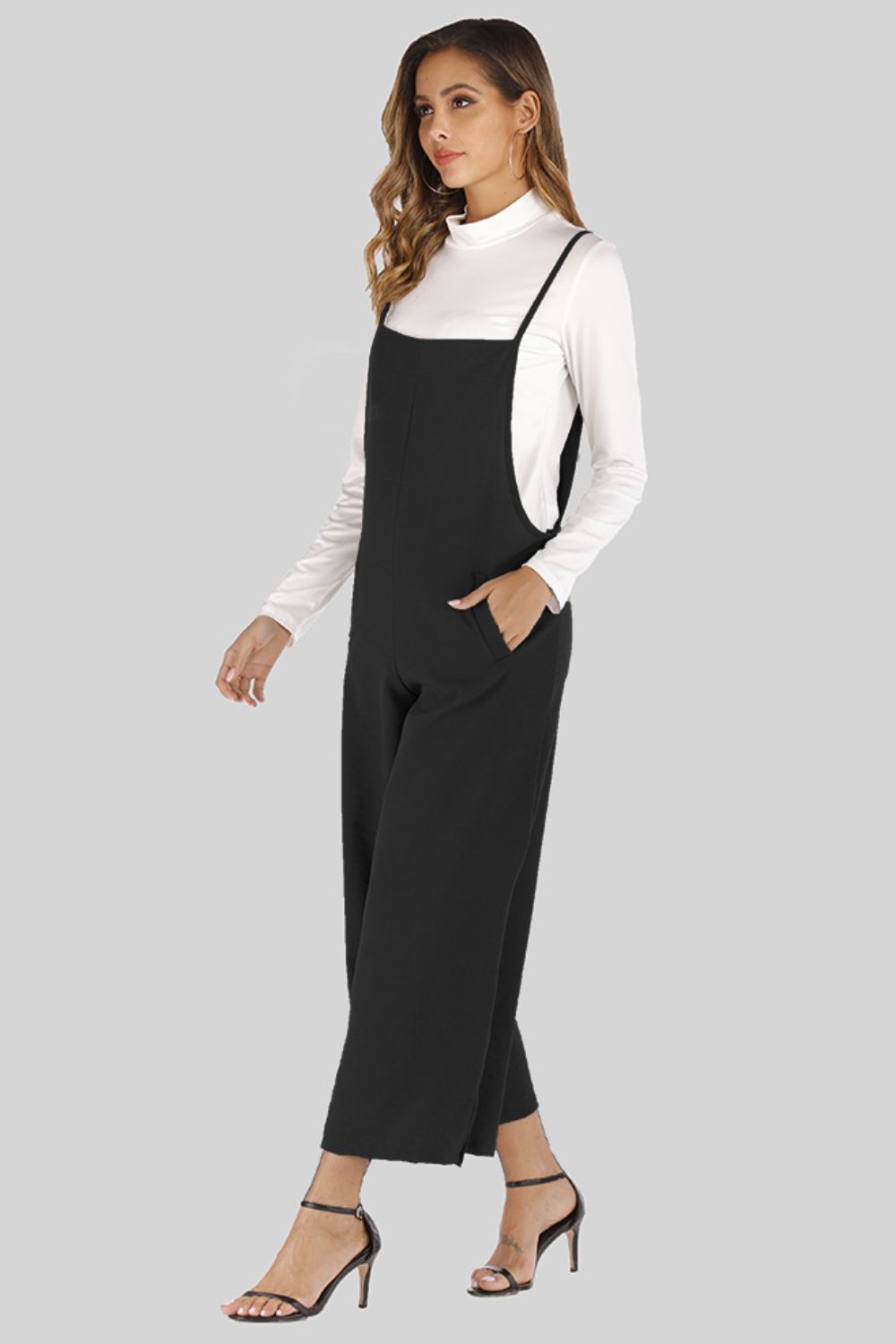 Full Size Cropped Wide Leg Overalls with Pockets – Trendsi | ClozArt