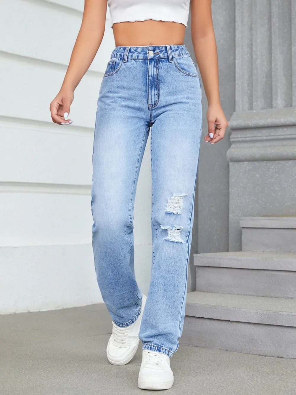Distressed Jeans with Pockets – Trendsi | ClozArt