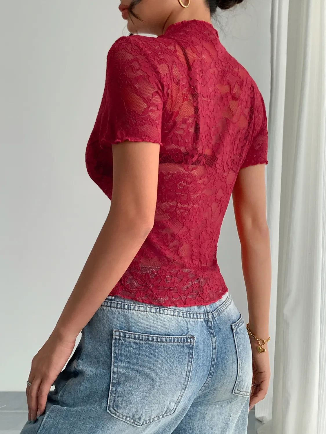 Lace Mock Neck Short Sleeve Top – Trendsi | ClozArt