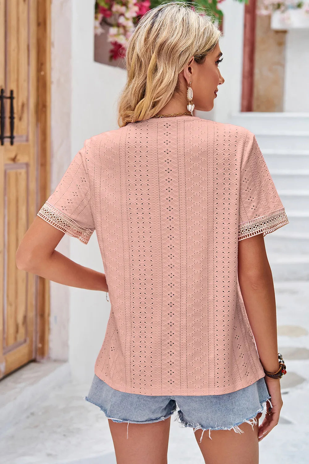 Eyelet V-Neck Short Sleeve T-Shirt – Trendsi | ClozArt