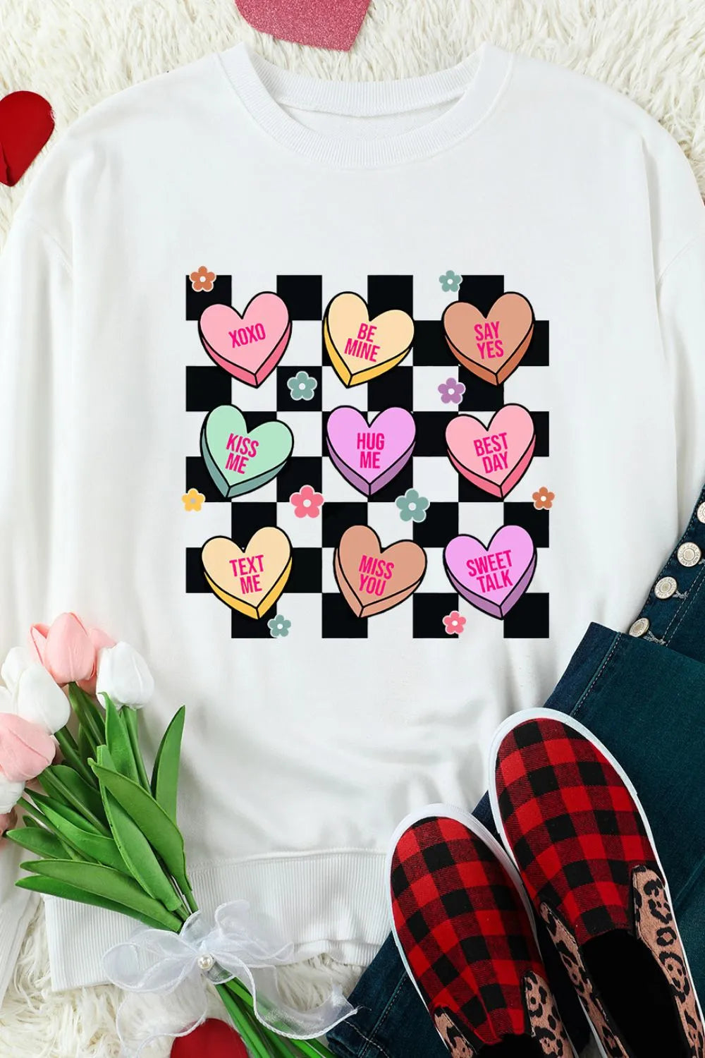 Valentine's Day Checkered Heart Long Sleeve Sweatshirt – Trendsi | ClozArt