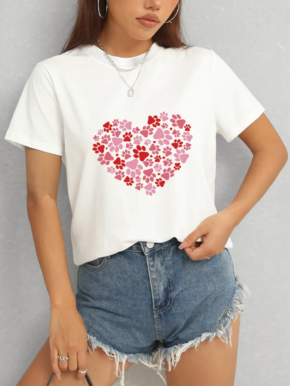 Heart Round Neck Short Sleeve T-Shirt – Trendsi | ClozArt