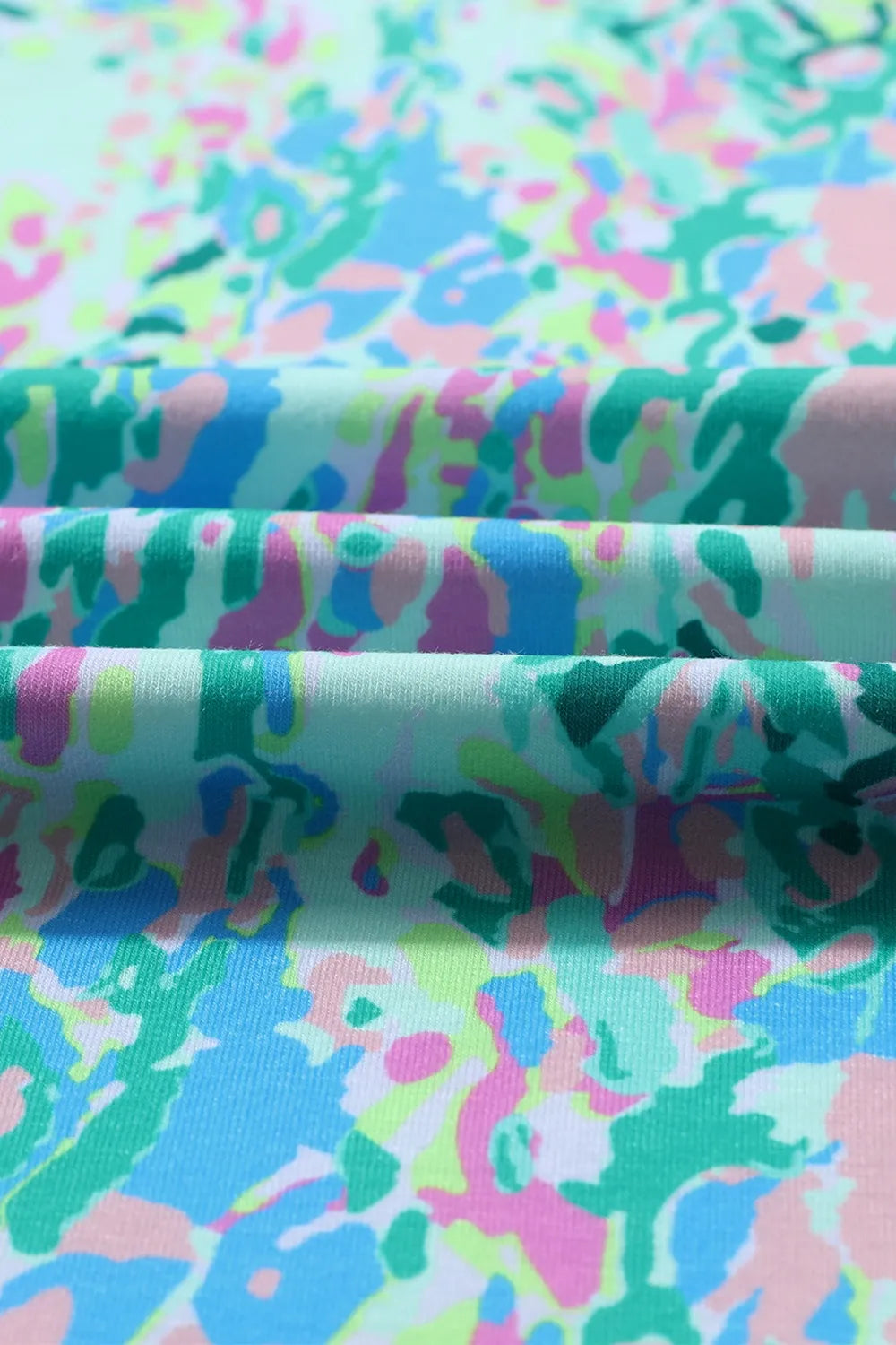 Printed V-Neck Short Sleeve T-Shirt – Trendsi | ClozArt