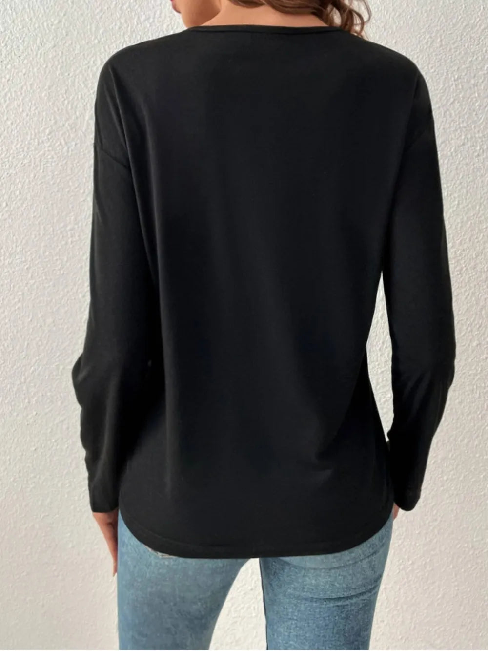 V-Neck Long Sleeve T-Shirt – Trendsi | ClozArt