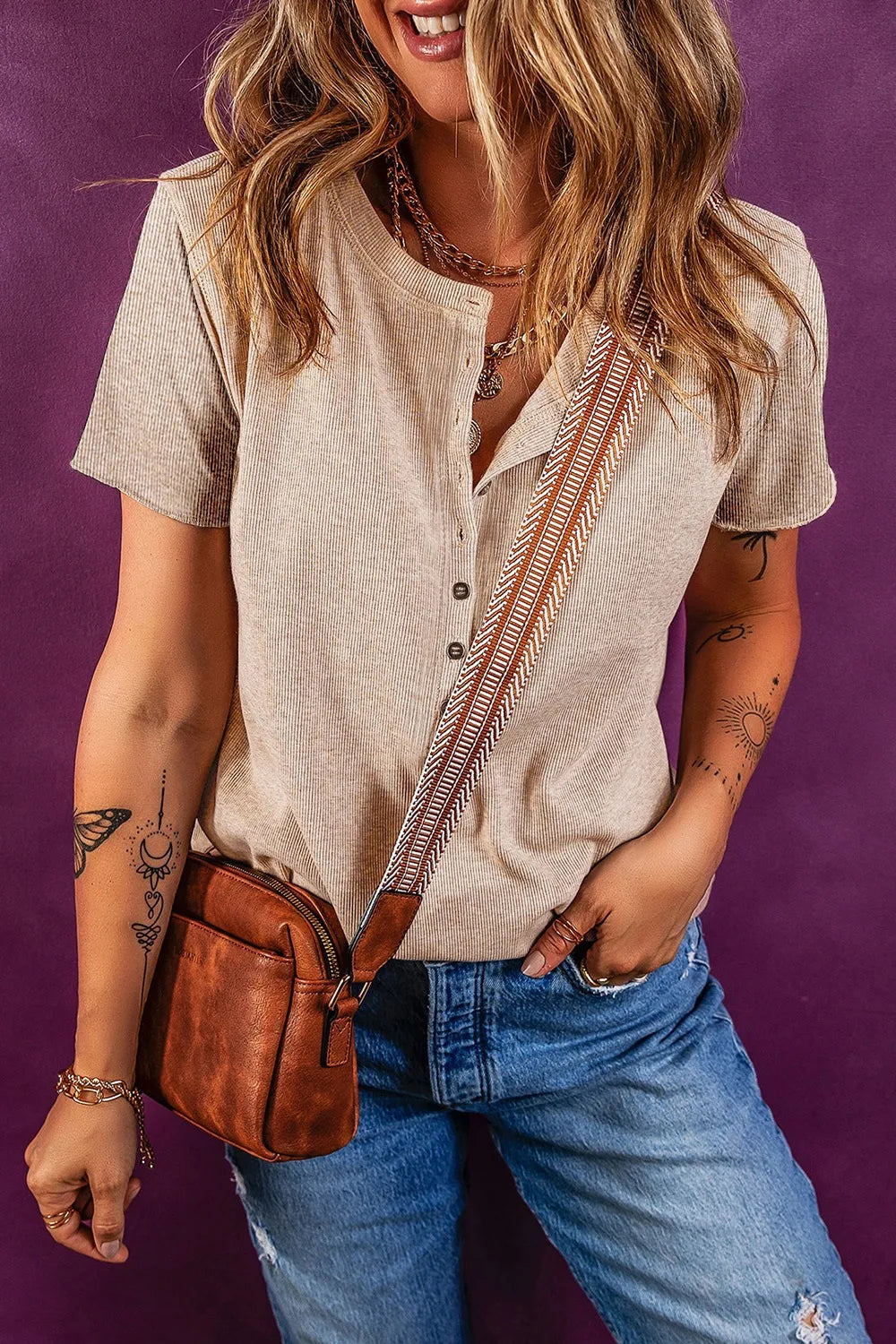 Short Sleeve Half Button Ribbed Knit Top – Trendsi | ClozArt