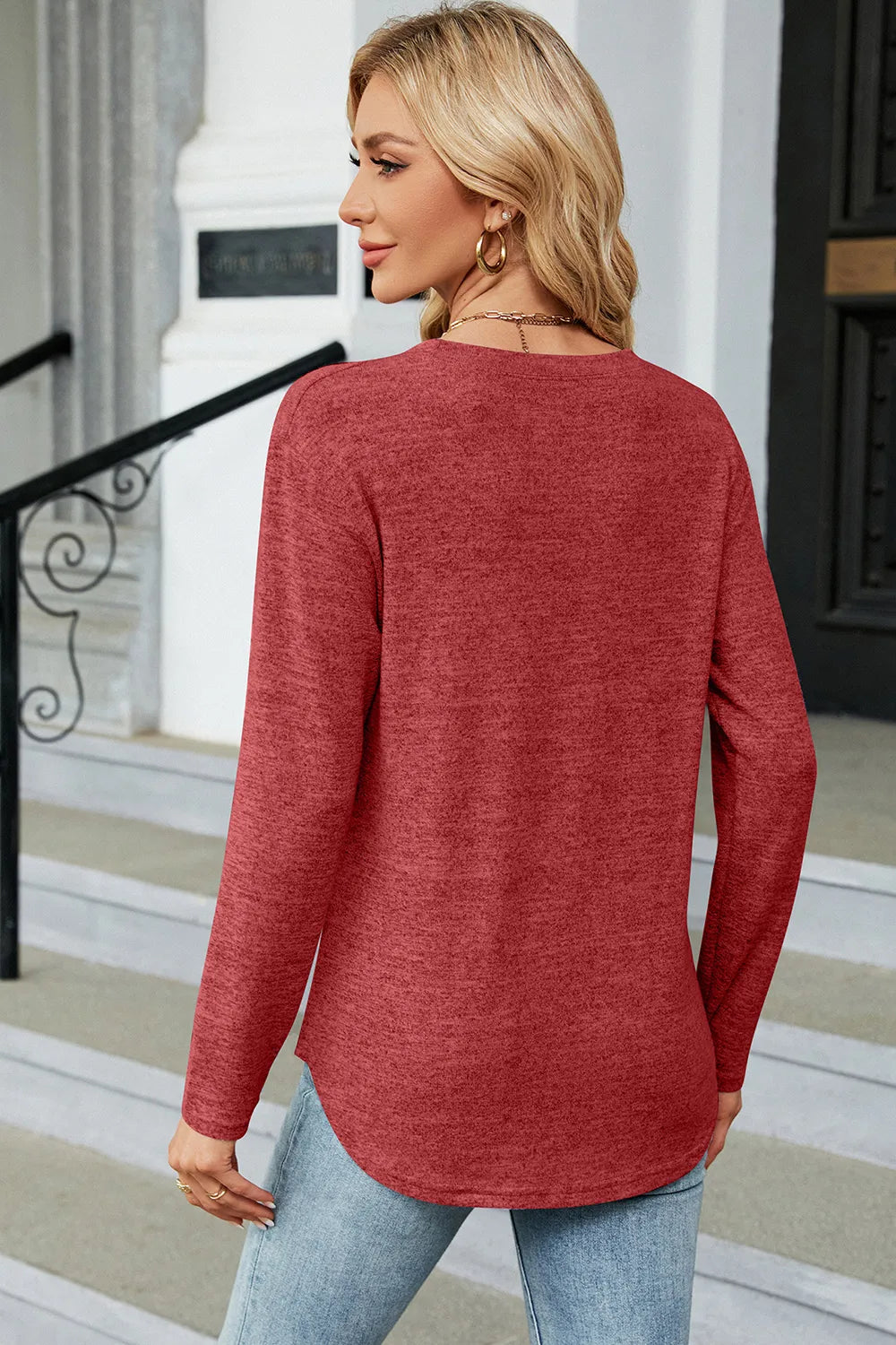 Decorative Button Round Neck T-Shirt – Trendsi | ClozArt