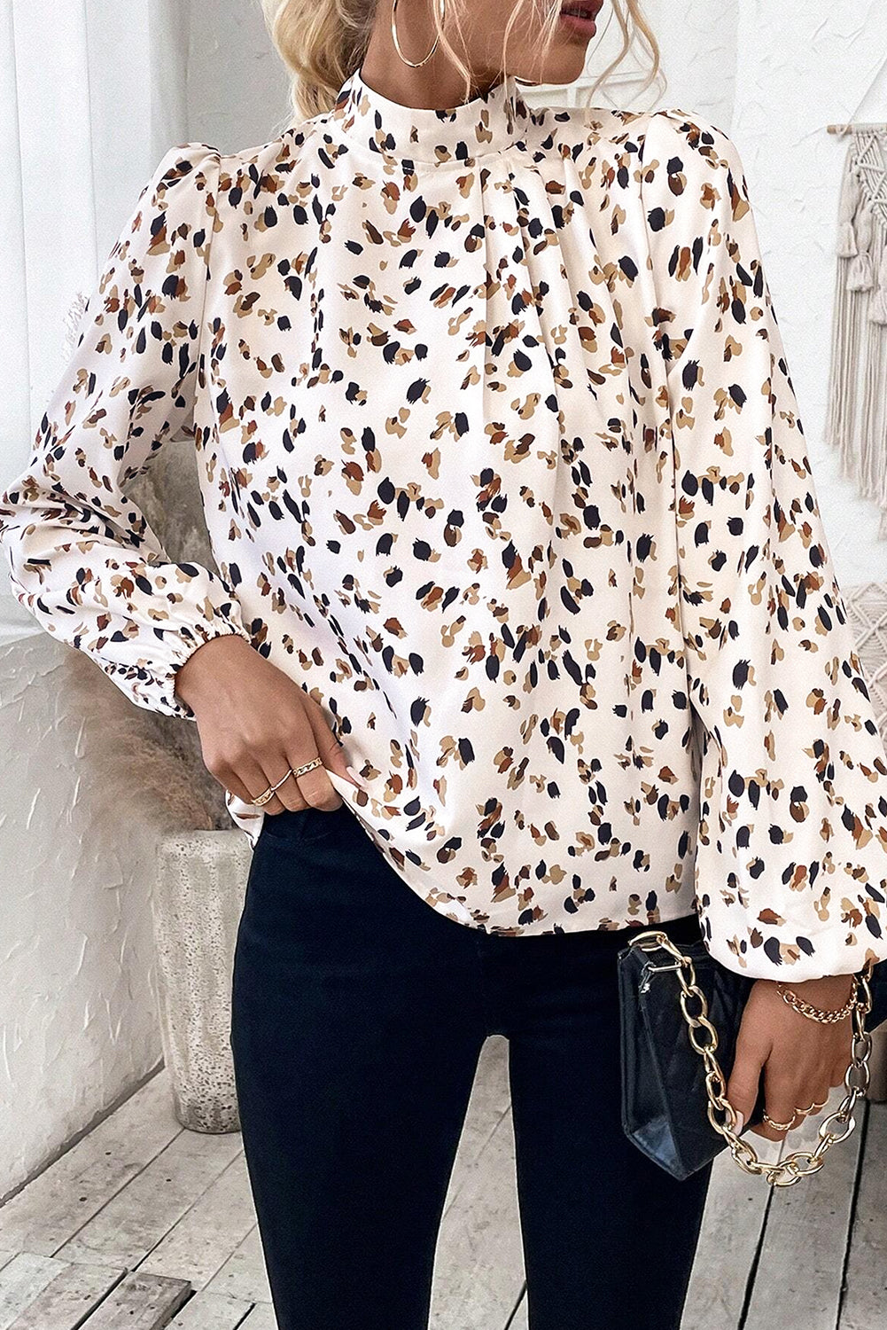 Black Leopard Print Puff Sleeve Mock Neck Pleated Blouse – Shewin | ClozArt