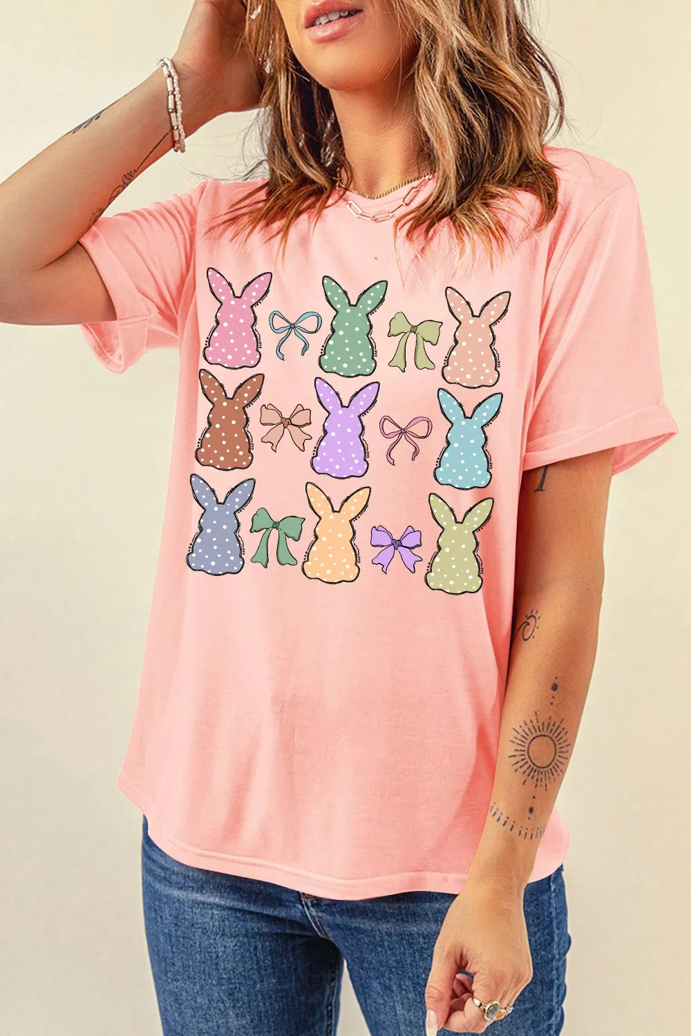 Dotty Bunny Bow Graphic Short Sleeve T-Shirt – Trendsi | ClozArt
