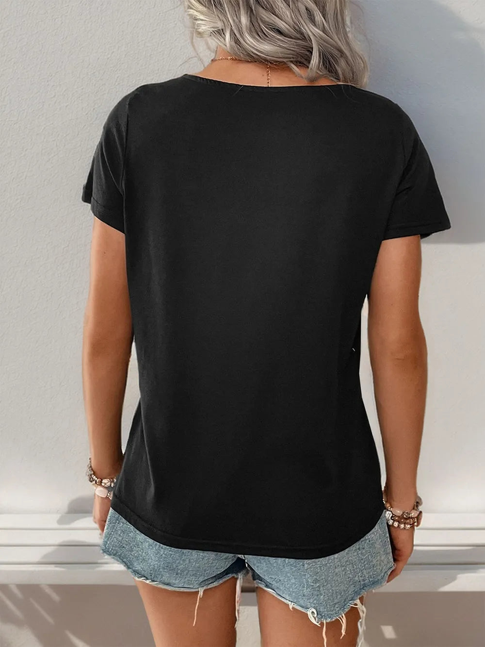 Perfee Striped Round Neck Short Sleeve T-Shirt – Trendsi | ClozArt