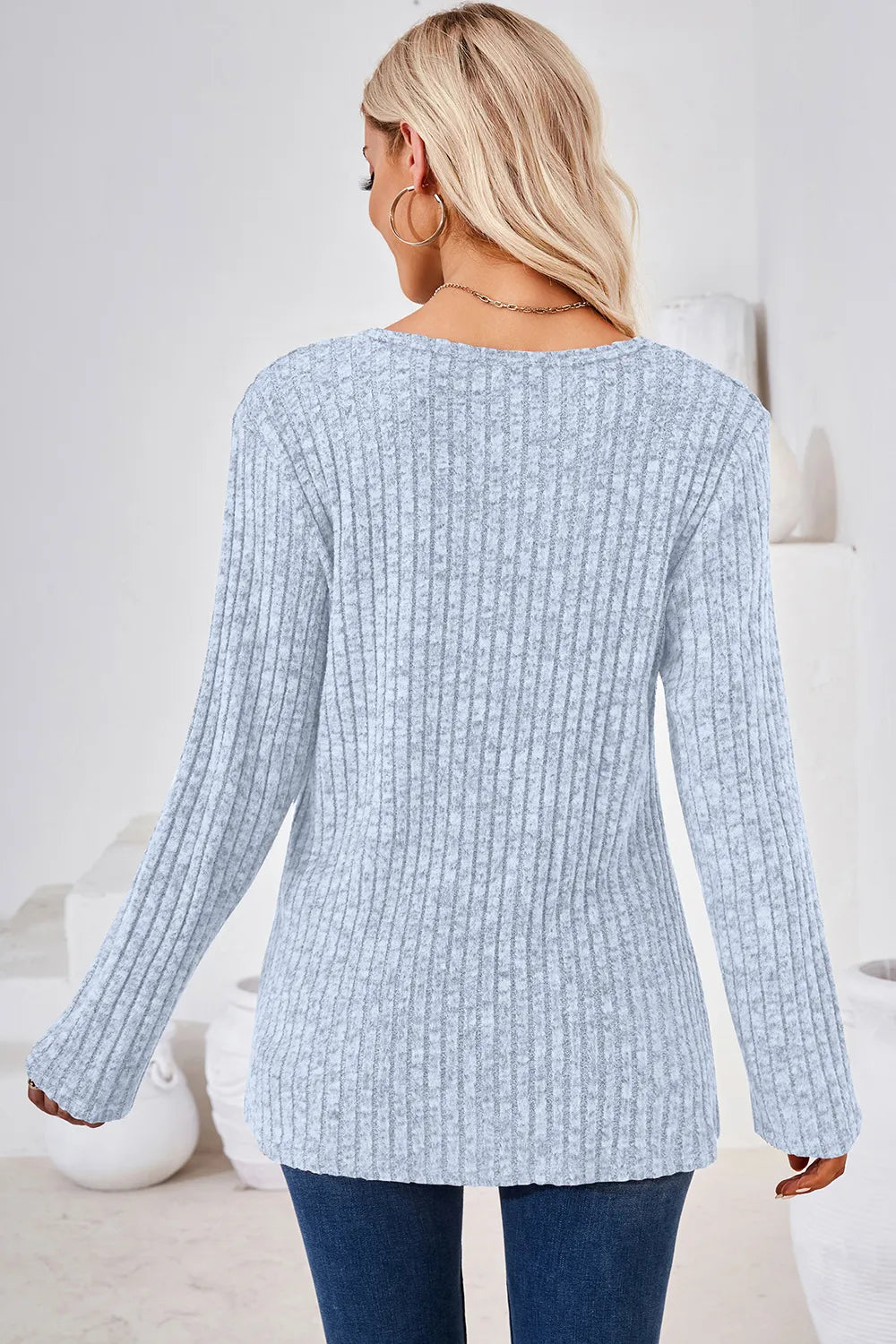 Round Neck Long Sleeve T-Shirt – Trendsi | ClozArt