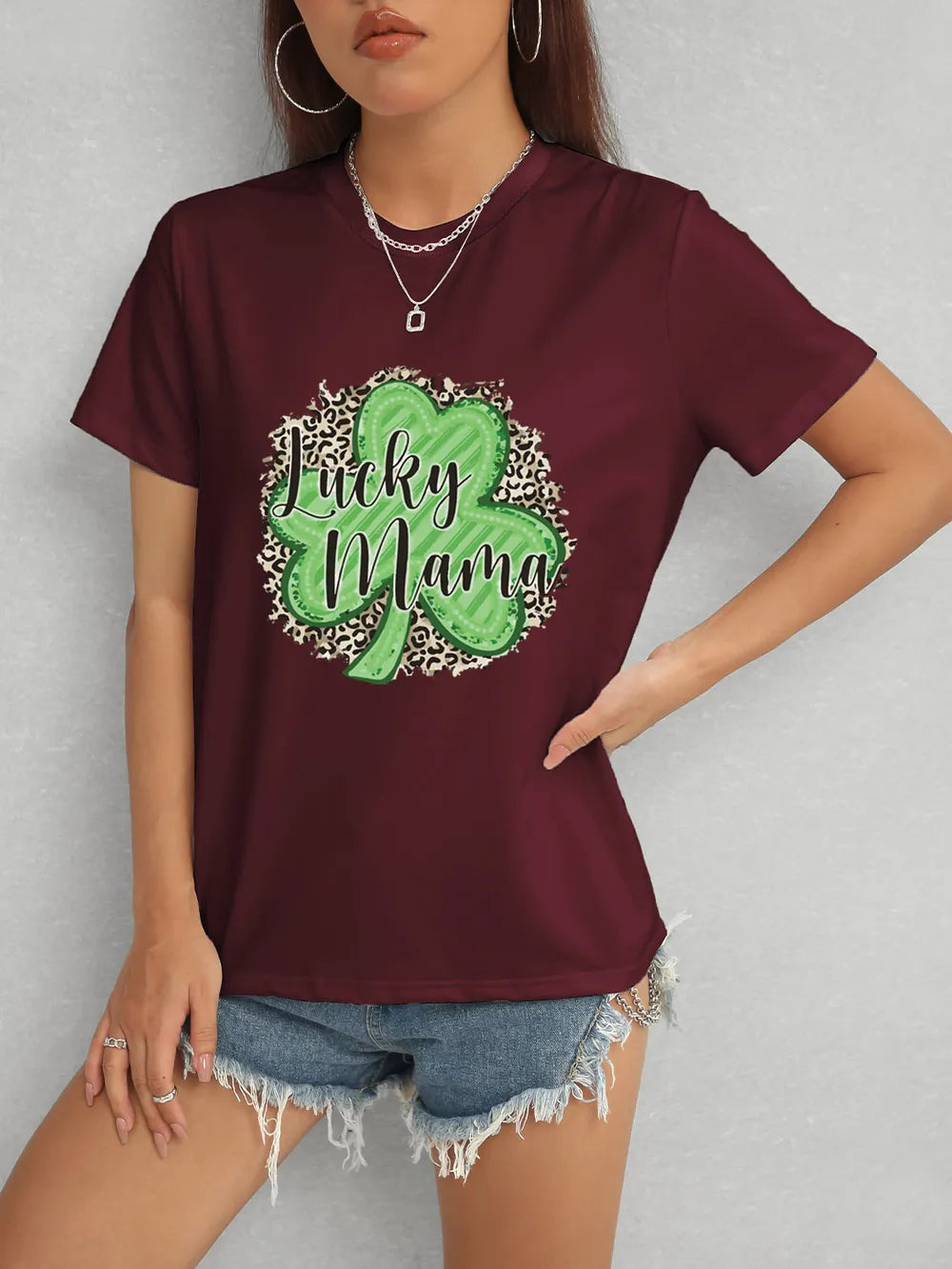LUCKY MAMA Round Neck T-Shirt – Trendsi | ClozArt
