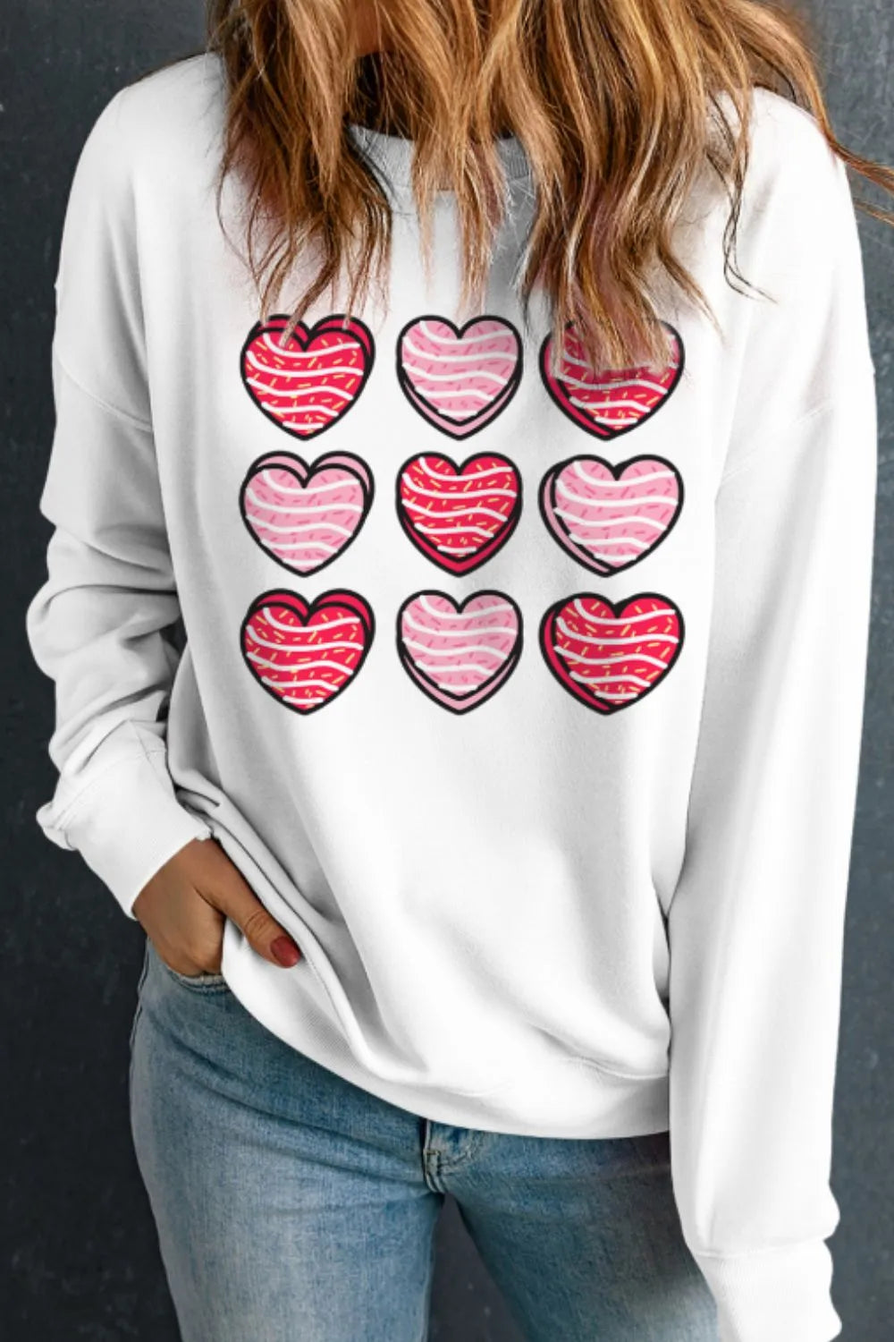 Valentine's Day Heart Round Neck Long Sleeve Sweatshirt – Trendsi | ClozArt