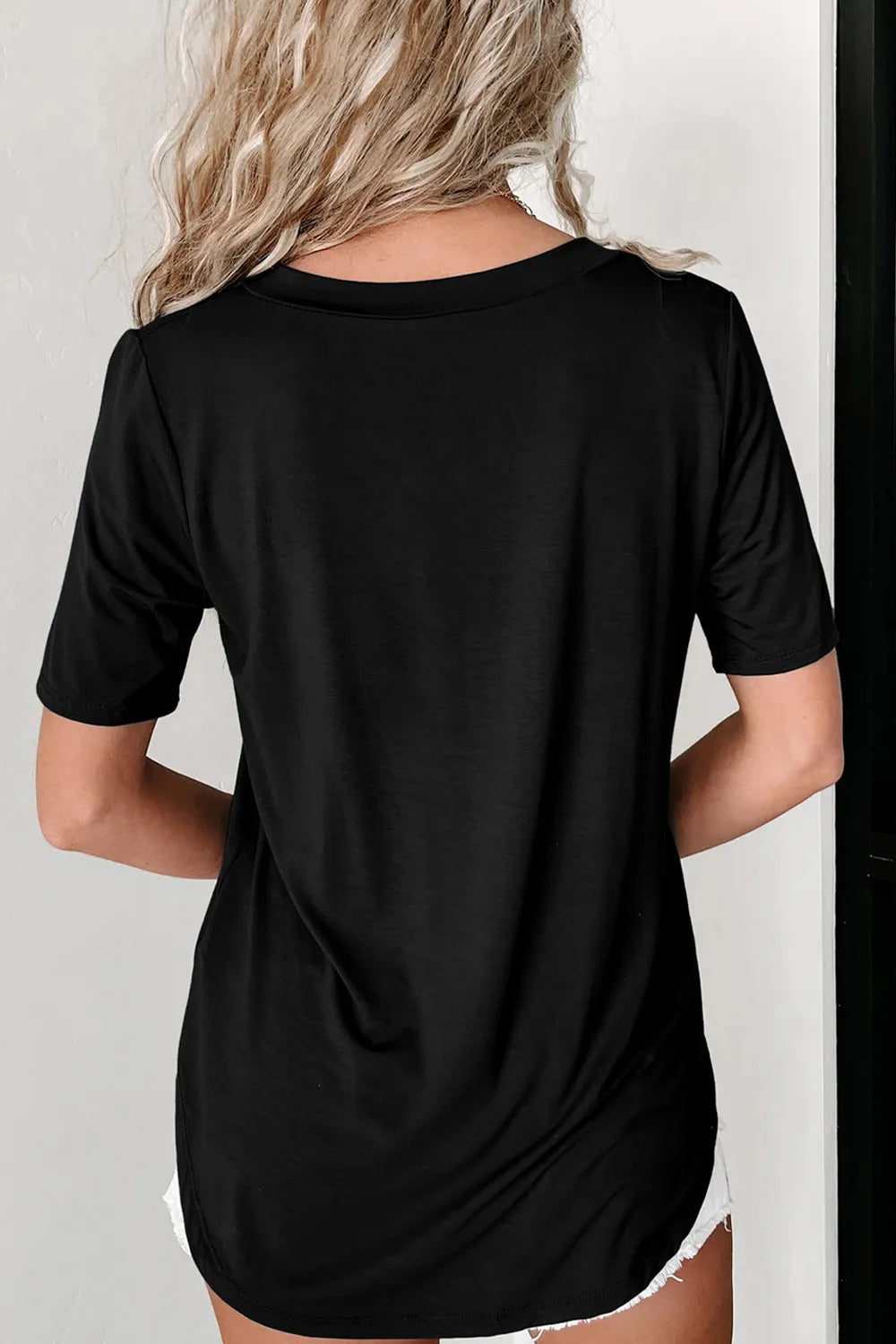 Sequin Flower V-Neck Short Sleeve T-Shirt – Trendsi | ClozArt