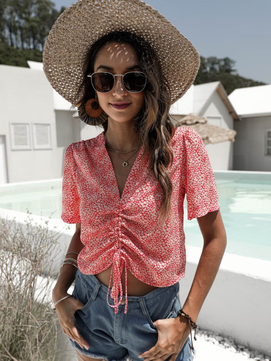 Floral Drawstring Deep V Cropped Blouse – Trendsi | ClozArt