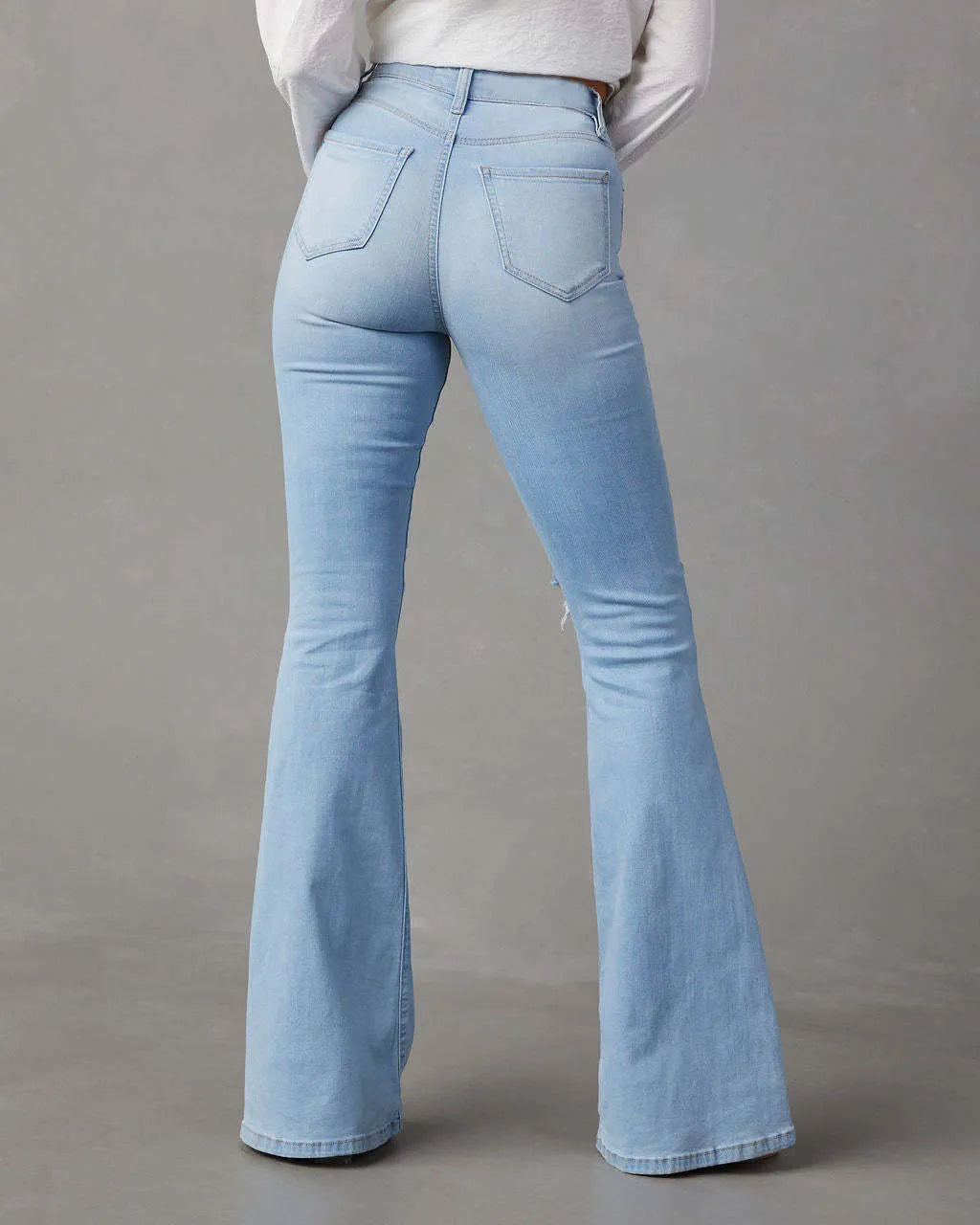 Distressed Jeans with Pockets – Trendsi | ClozArt