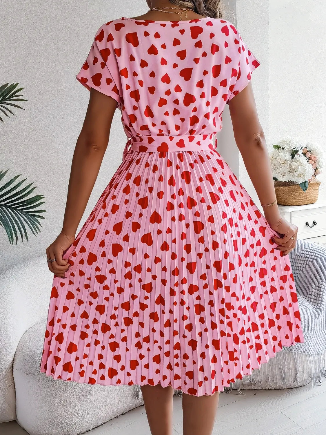 Heart Print Short Sleeve Tie Waist Dress – Trendsi | ClozArt