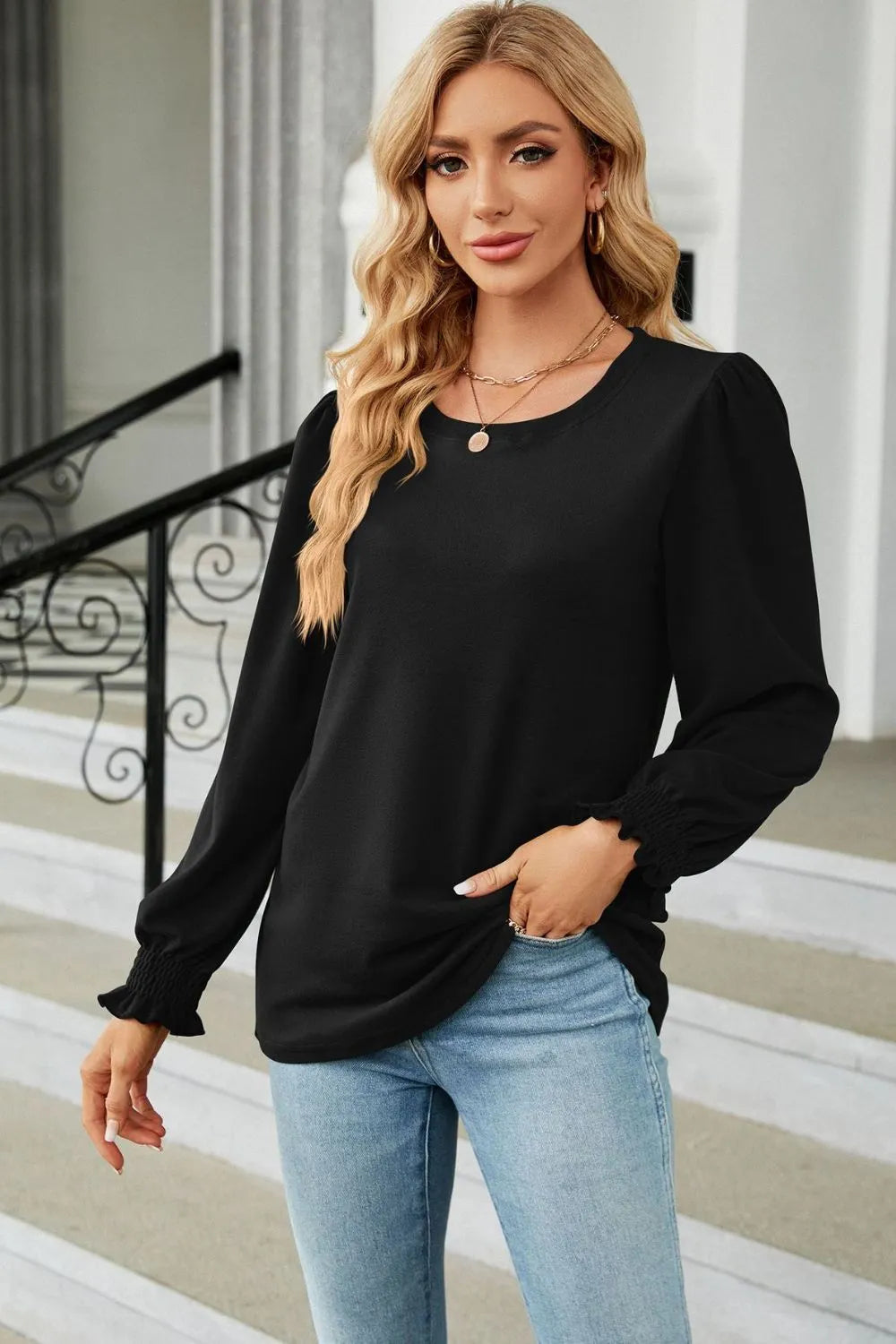 Round Neck Long Sleeve T-Shirt – Trendsi | ClozArt
