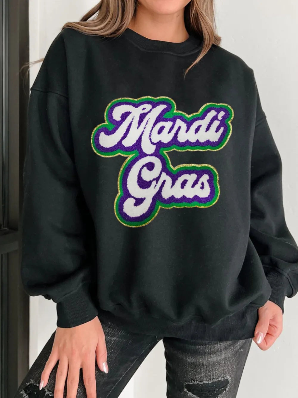 MARDI GRAS Round Neck Drop Shoulder Sweatshirt – Trendsi | ClozArt