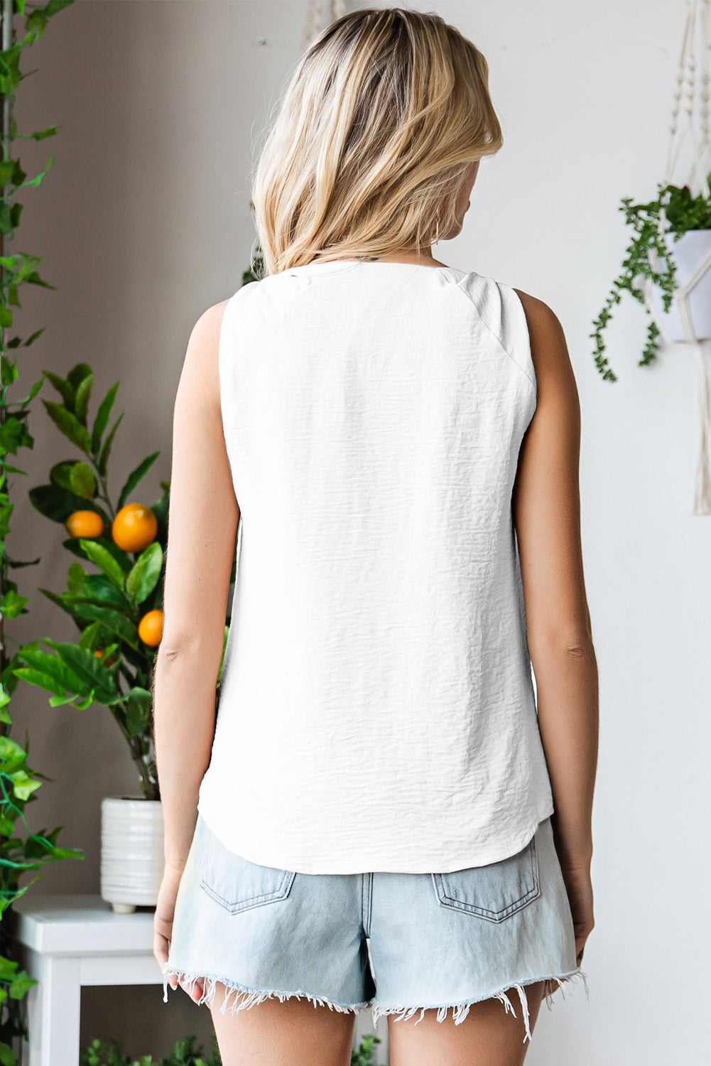 Knot Detail V-Neck Tank – Trendsi | ClozArt