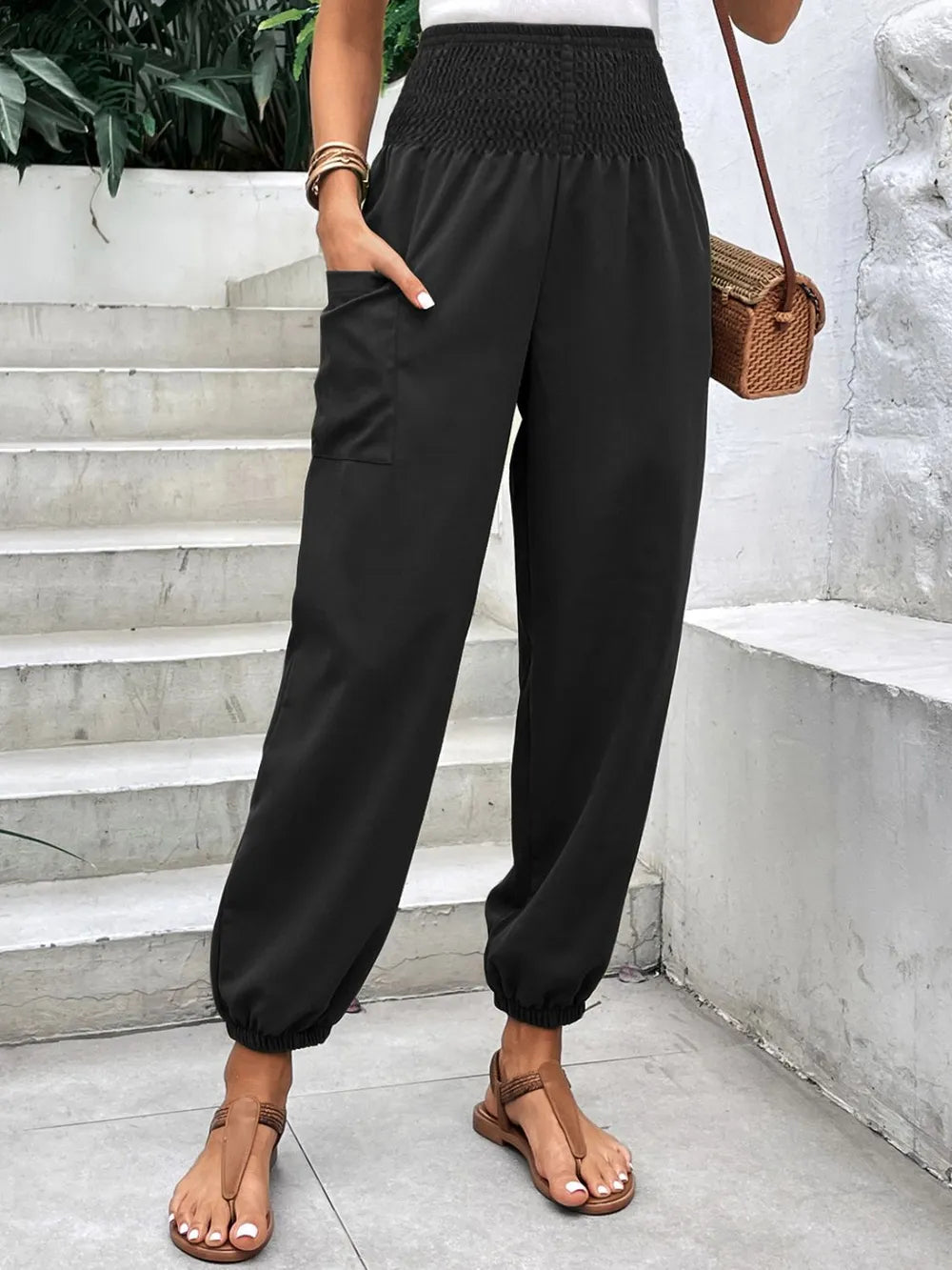 Smocked High Rise Joggers with Pockets – Trendsi | ClozArt