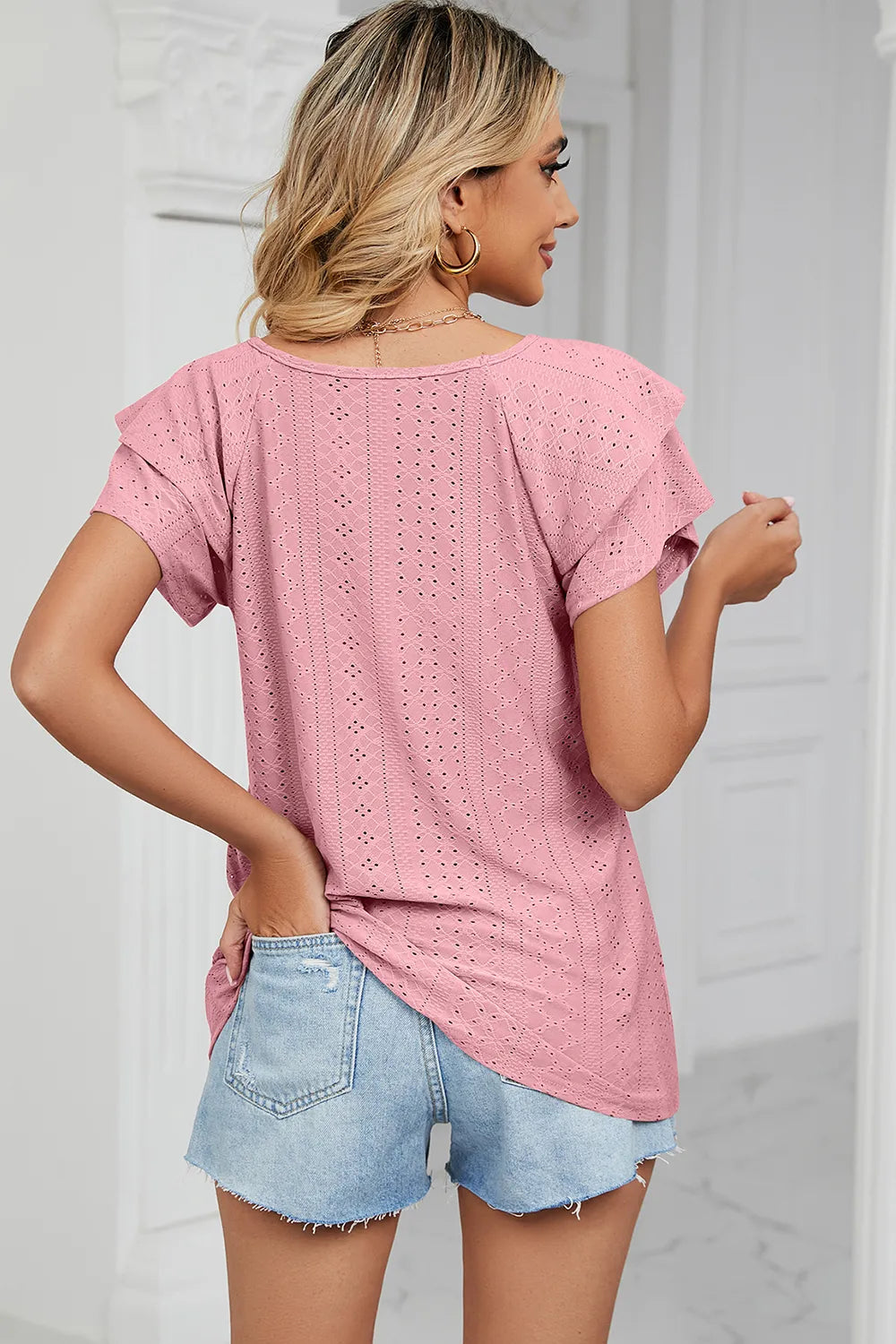 Eyelet V-Neck Short Sleeve T-Shirt – Trendsi | ClozArt