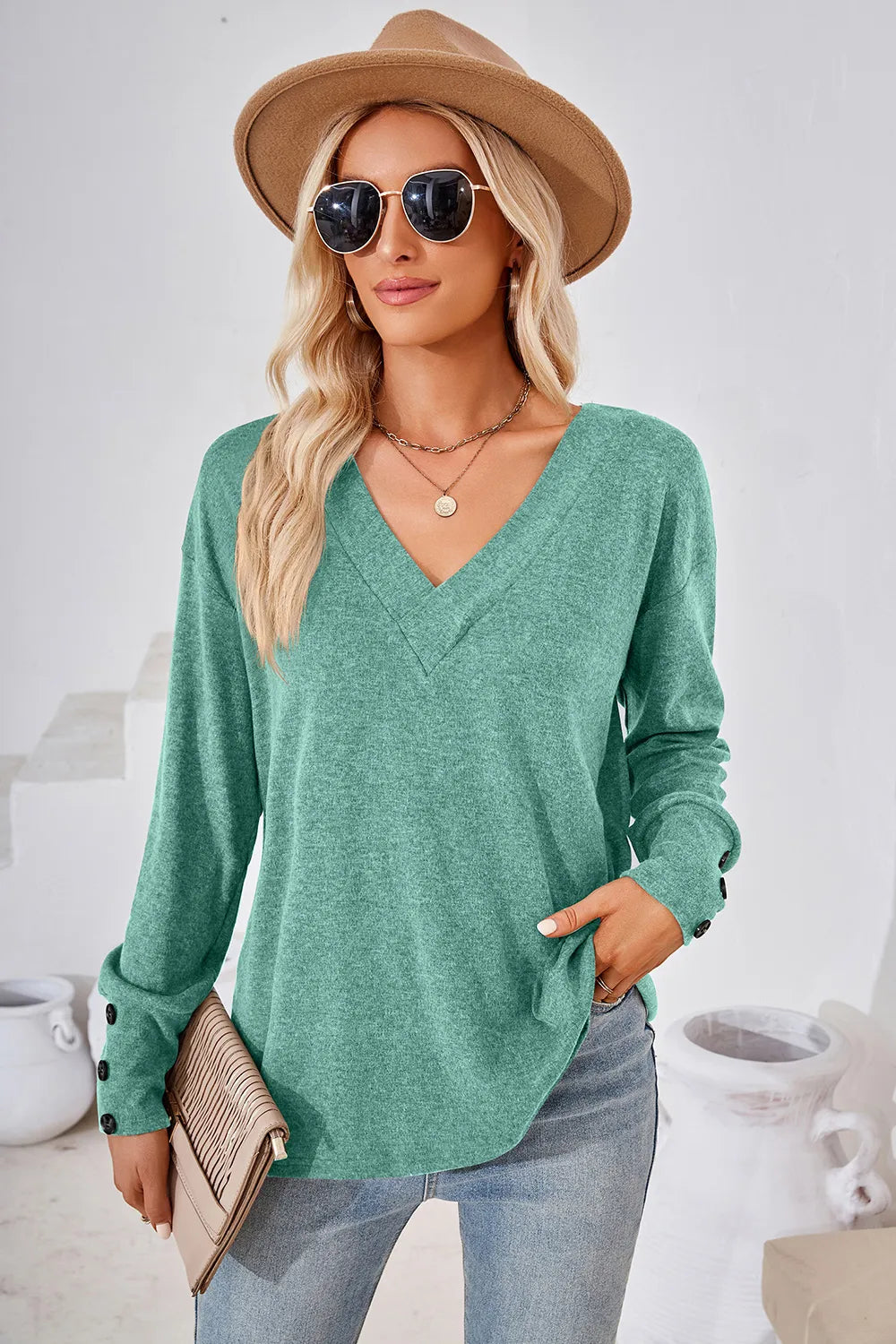 V-Neck Dropped Shoulder T-Shirt – Trendsi | ClozArt