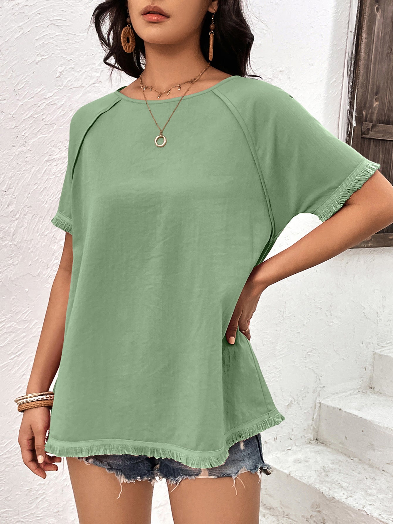 Ivy Lane Round Neck Raglan Sleeve Fringe Detail Top – Trendsi | ClozArt