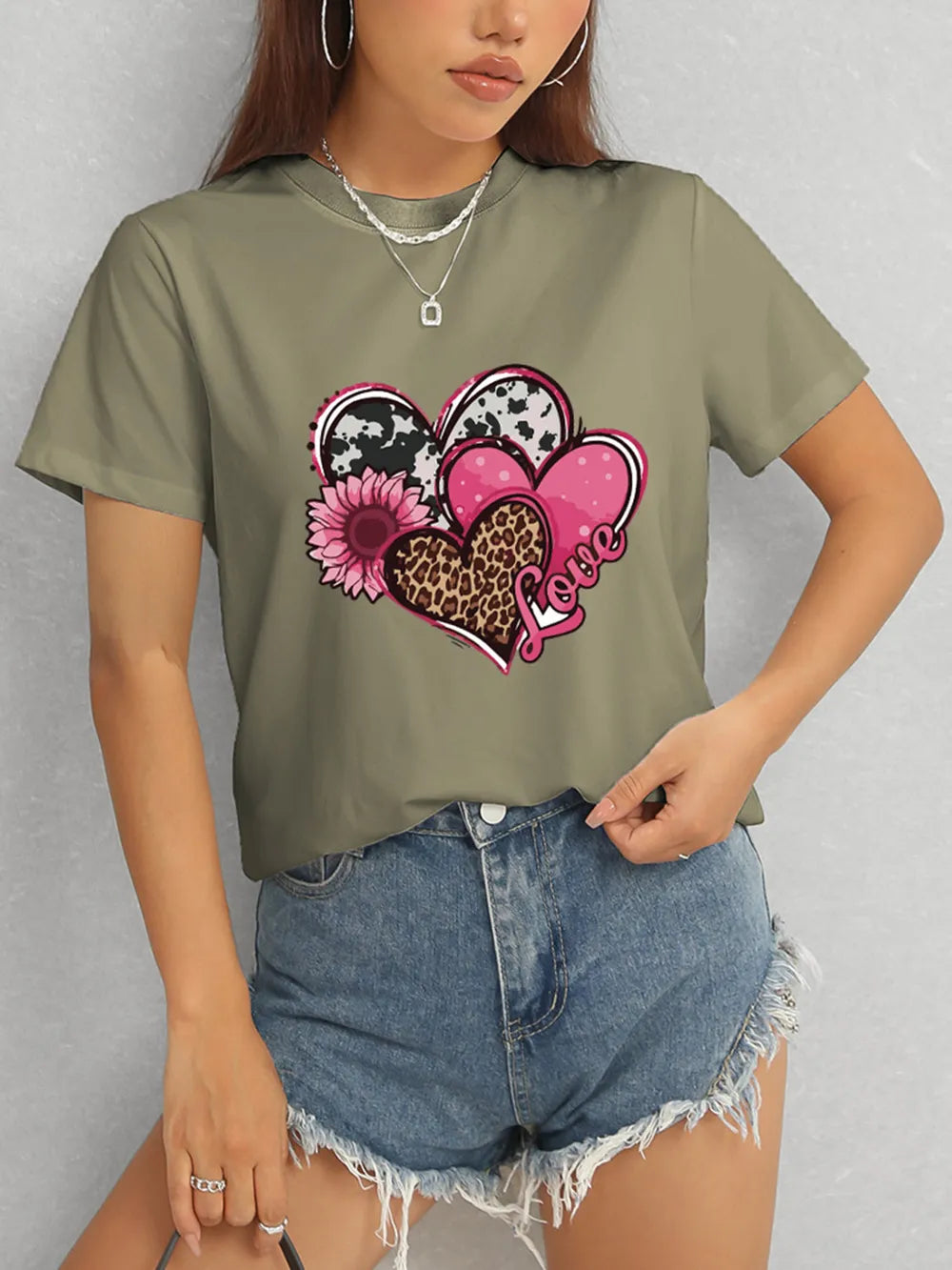 Heart Round Neck Short Sleeve T-Shirt – Trendsi | ClozArt