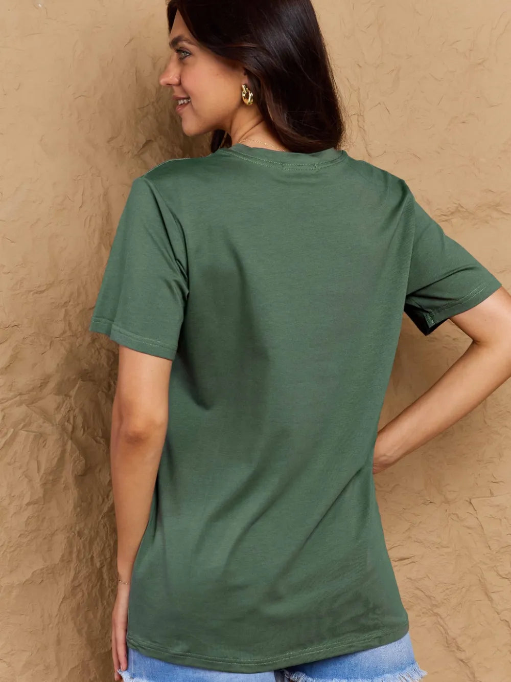 Full Size Round Neck Short Sleeve T-Shirt – Trendsi | ClozArt
