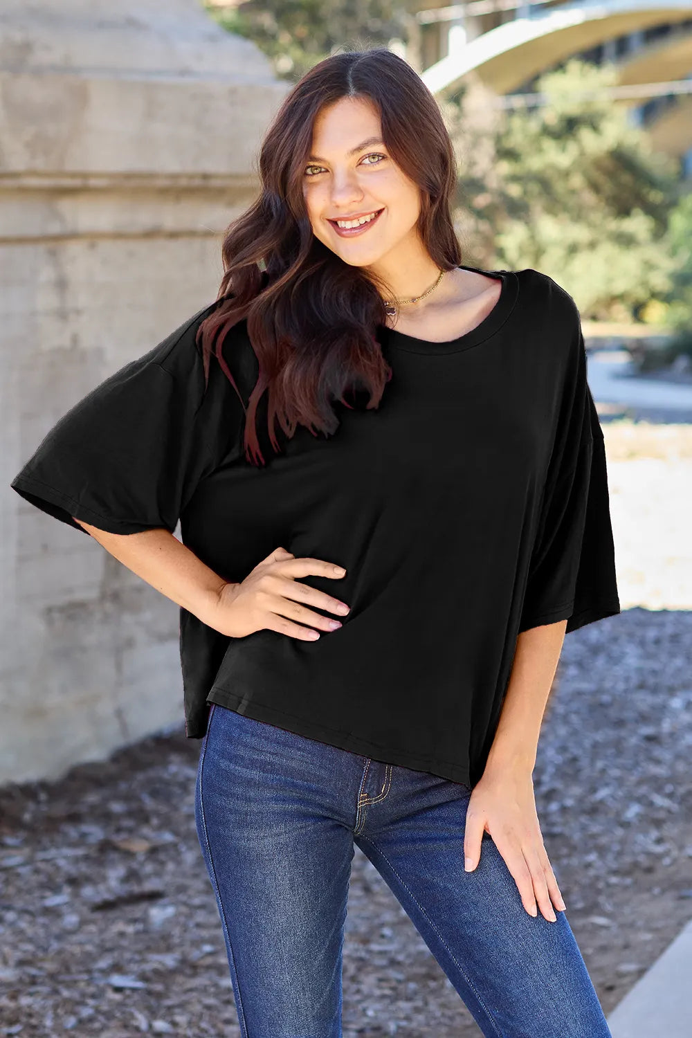 Basic Bae Bamboo Full Size Round Neck Drop Shoulder T-Shirt – Trendsi | ClozArt