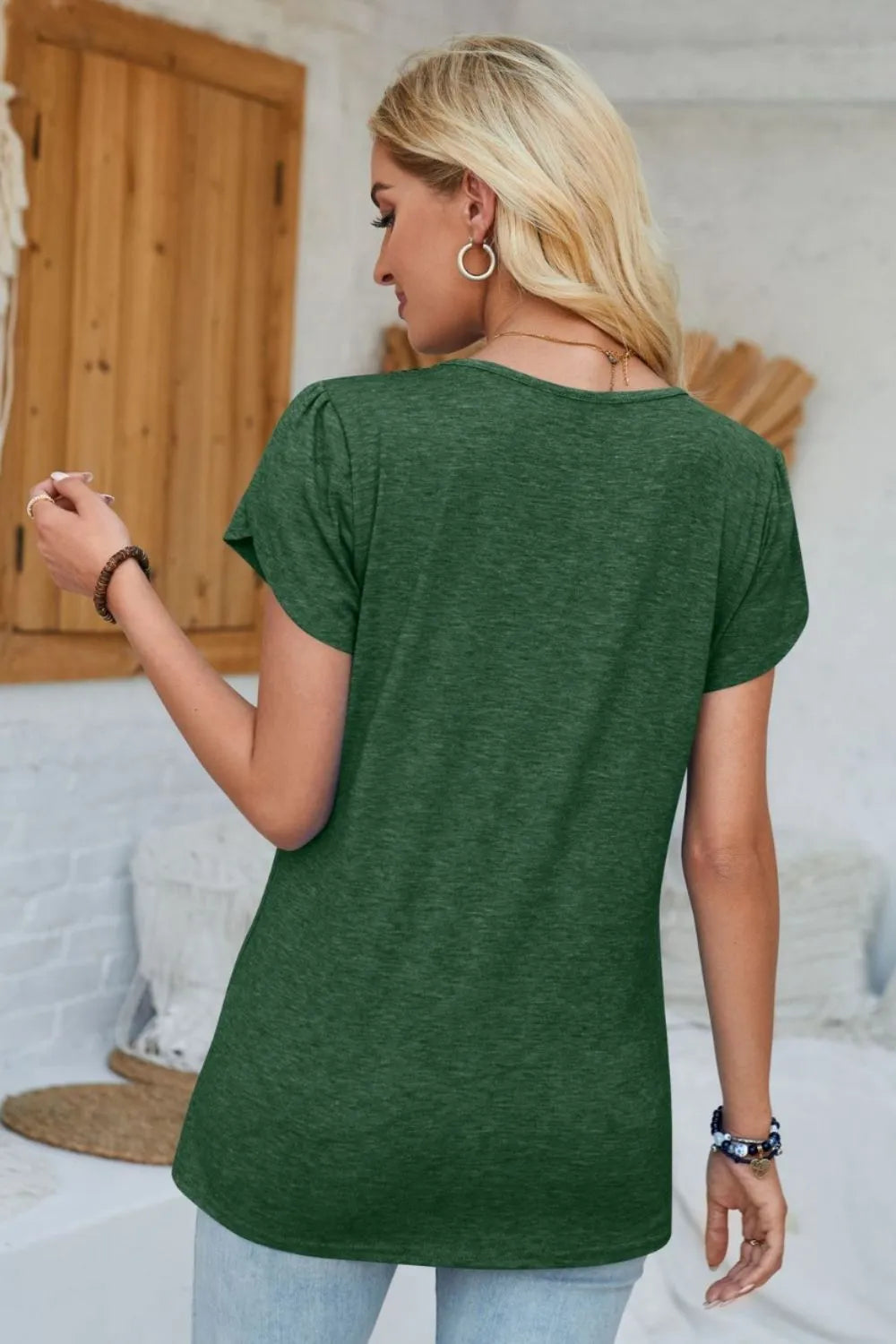 V-Neck Petal Sleeve T-Shirt – Trendsi | ClozArt