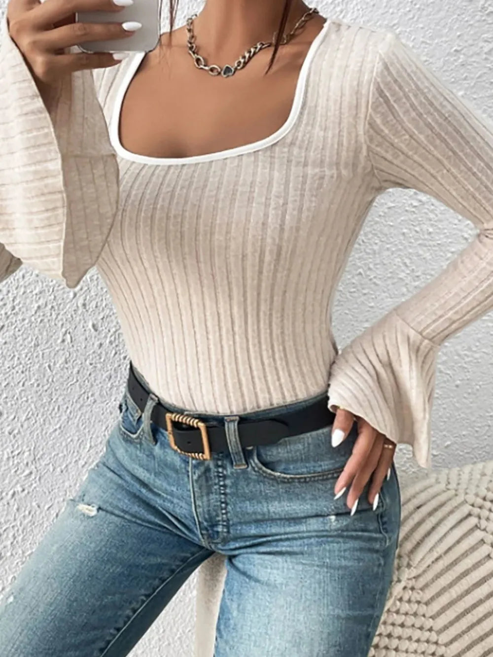 Scoop Neck Long Sleeve T-Shirt – Trendsi | ClozArt