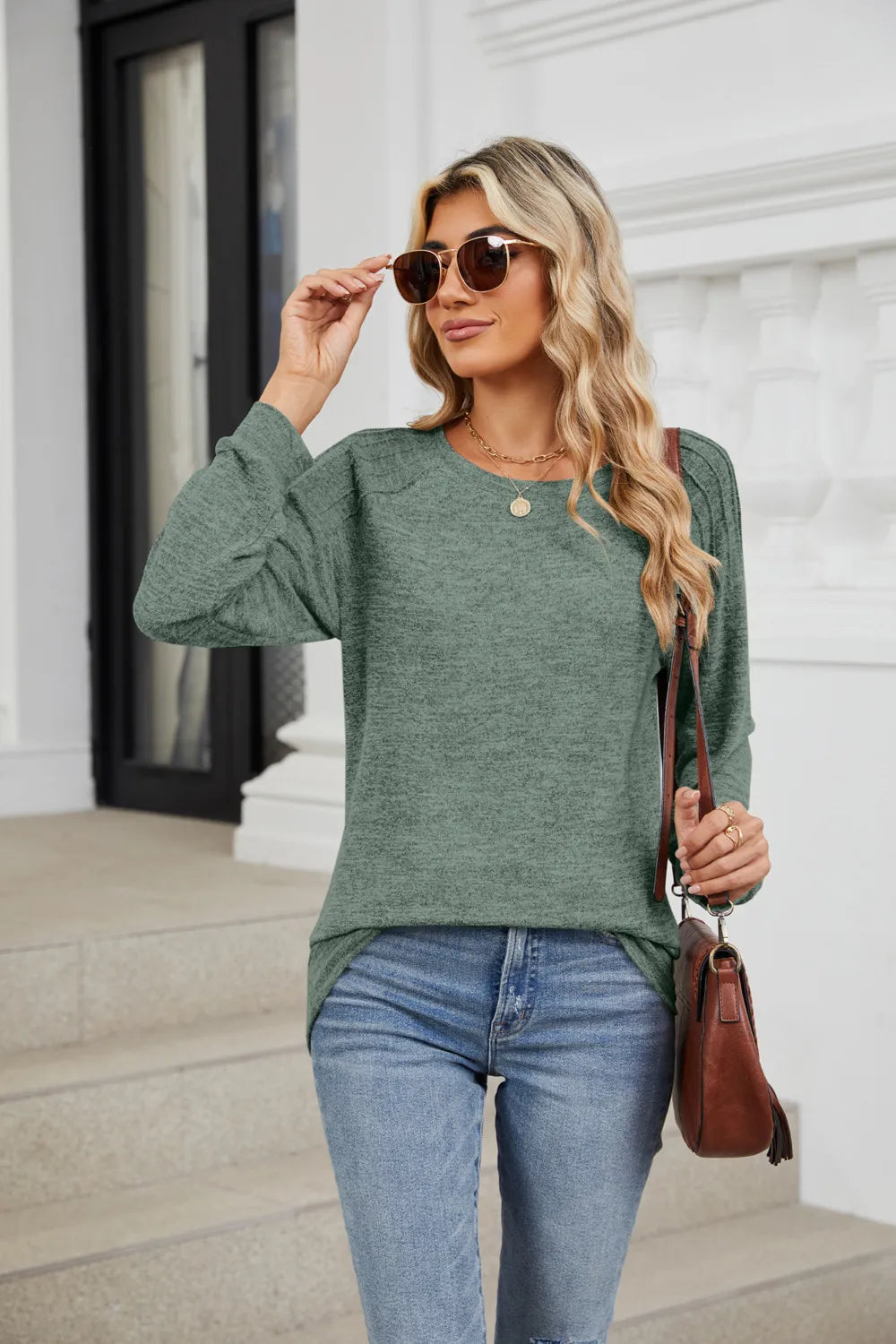 Round Neck Long Sleeve T-Shirt – Trendsi | ClozArt