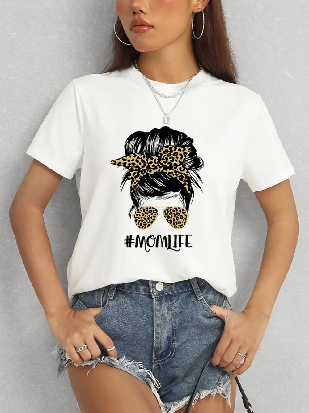 MOMLIFE Round Neck Short Sleeve T-Shirt – Trendsi | ClozArt