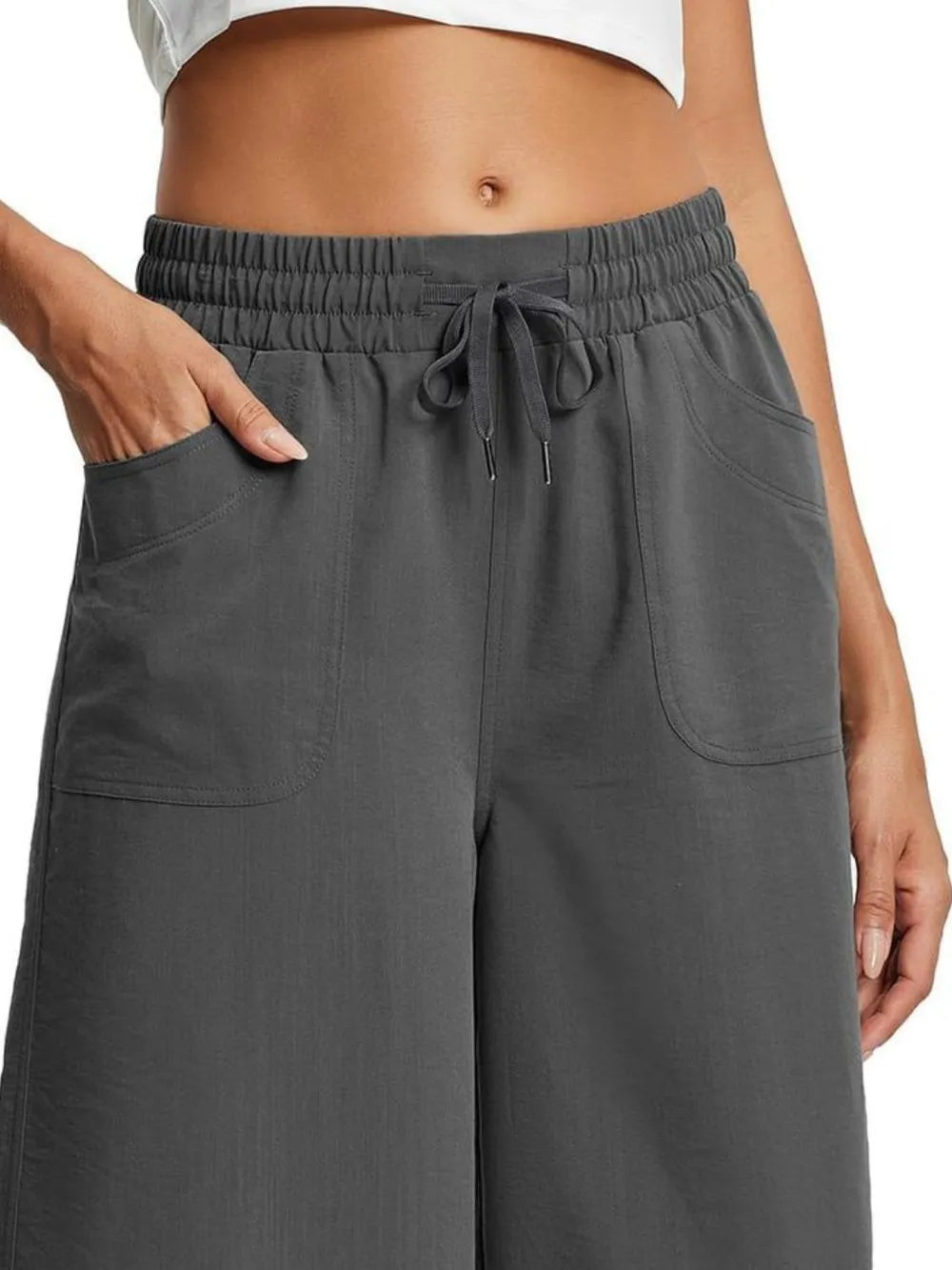 Full Size Drawstring Wide Leg Capris Pants Plus Size – Trendsi | ClozArt