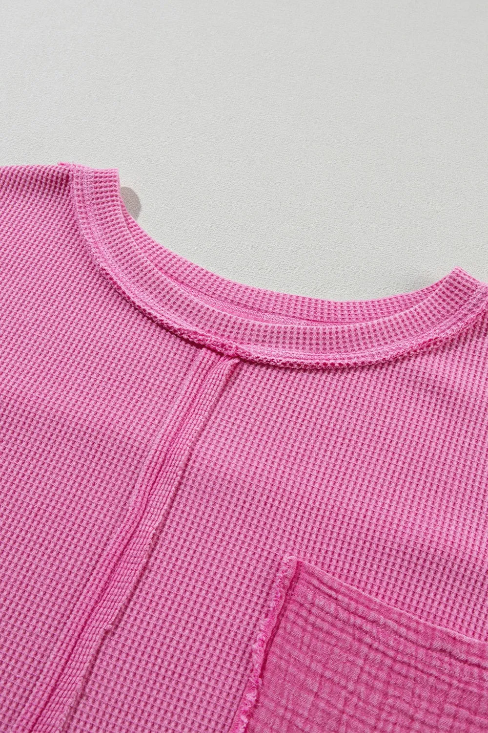 Pocketed Round Neck Three-Quarter Sleeve T-Shirt – Trendsi | ClozArt