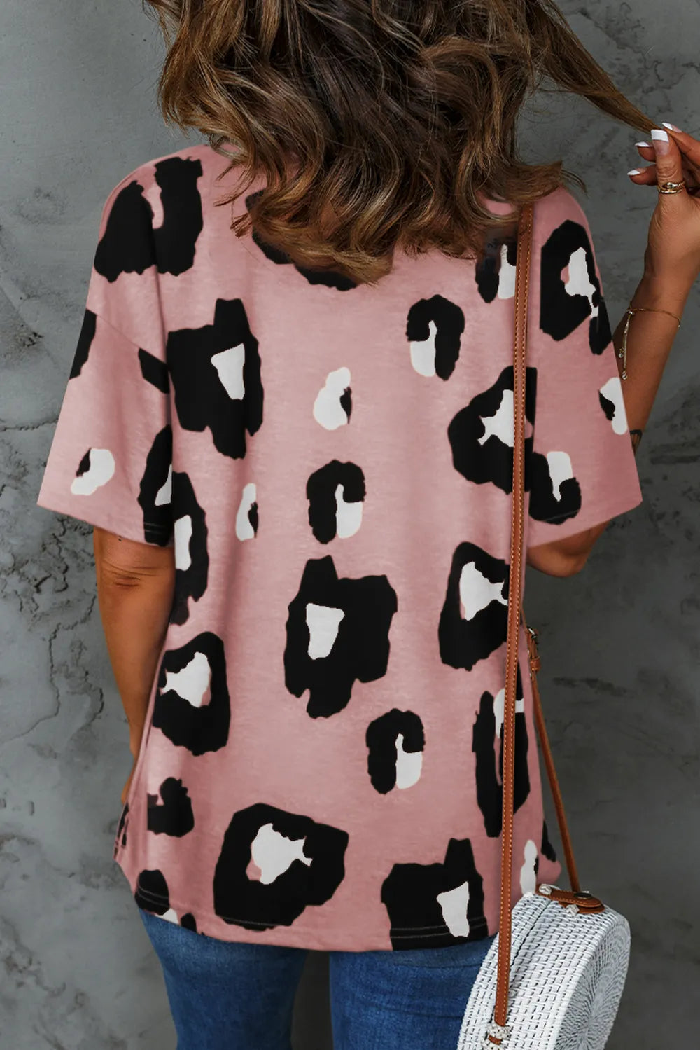 Leopard Round Neck Half Sleeve T-Shirt – Trendsi | ClozArt