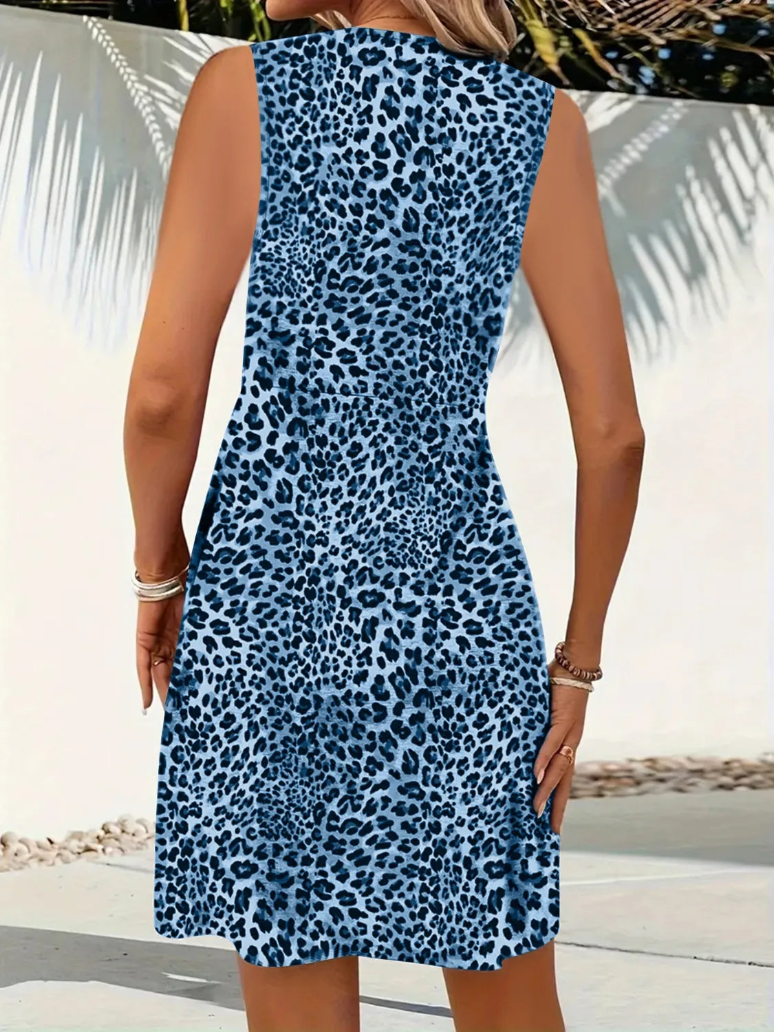 Leopard V-Neck Sleeveless Mini Dress – Trendsi | ClozArt