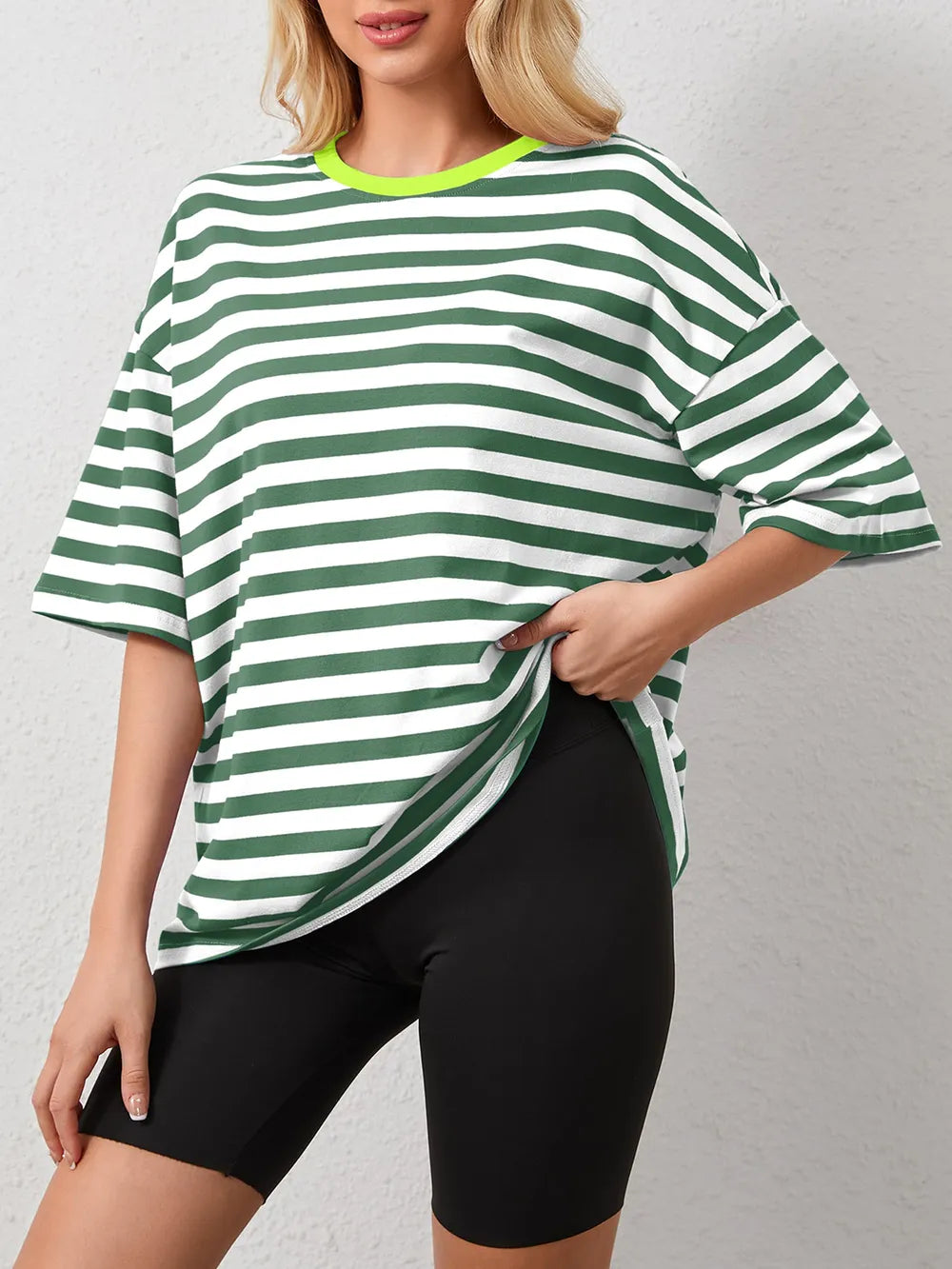 Striped Round Neck Half Sleeve T-Shirt – Trendsi | ClozArt