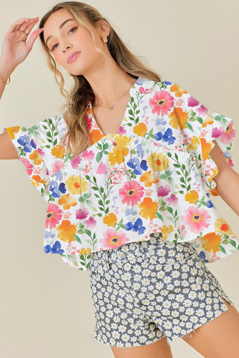Yellow Allover Floral Print Boxy Fit V Neck Blouse – Shewin | ClozArt