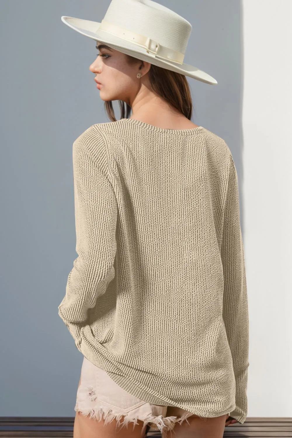 Double Take Full Size Notched Thumbhole Long Sleeve T-Shirt – Trendsi | ClozArt