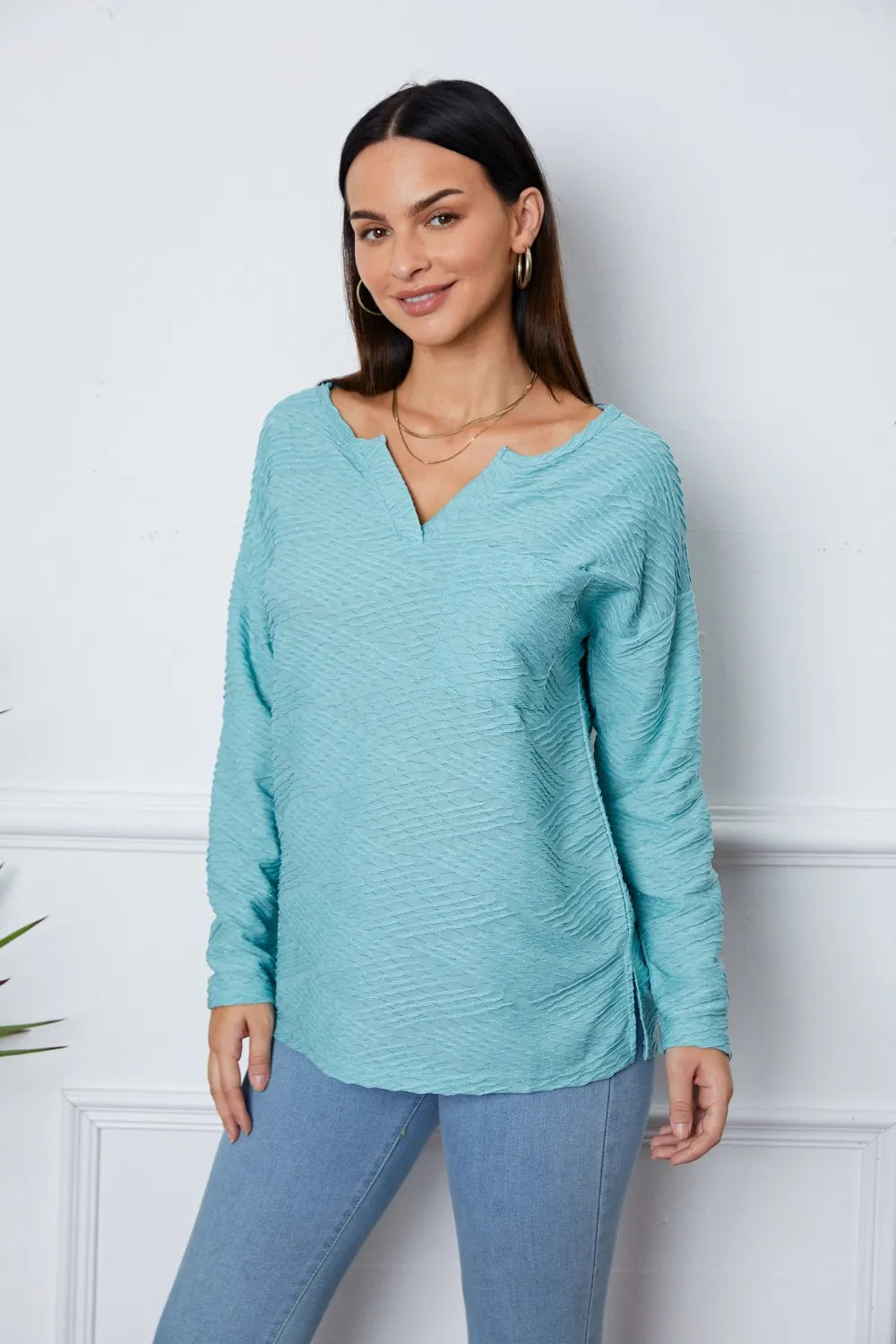 Texture Notched Drop Shoulder Top – Trendsi | ClozArt