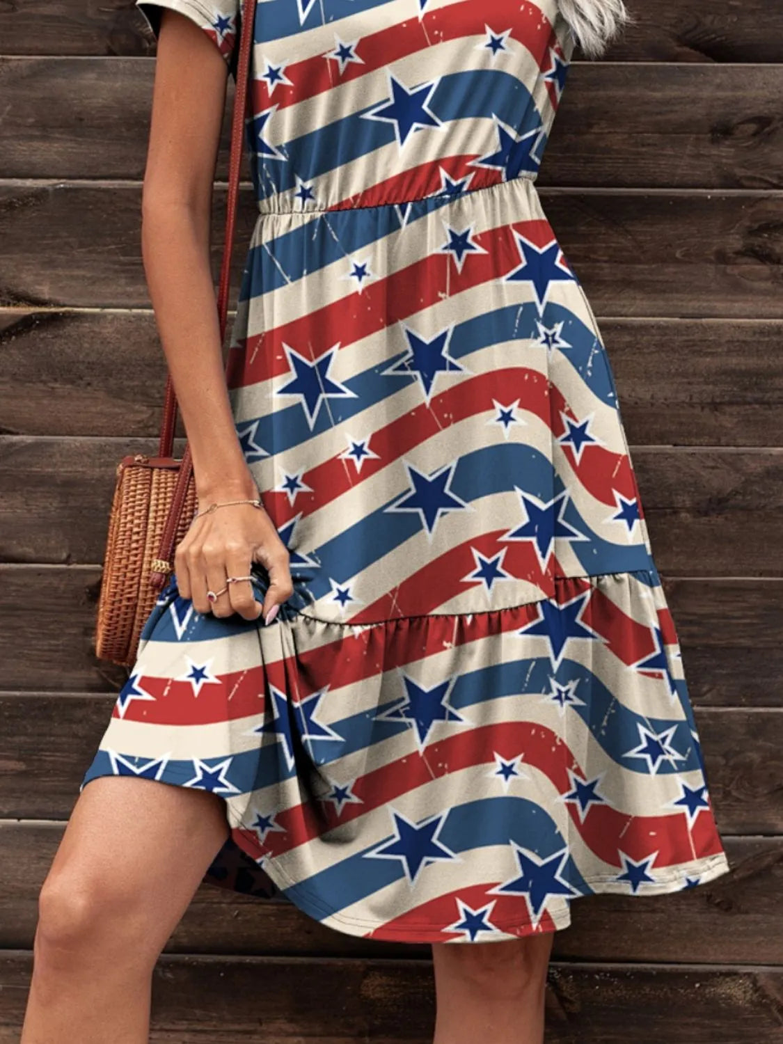 Striped & Star Short Sleeve Mini Tee Dress – Trendsi | ClozArt