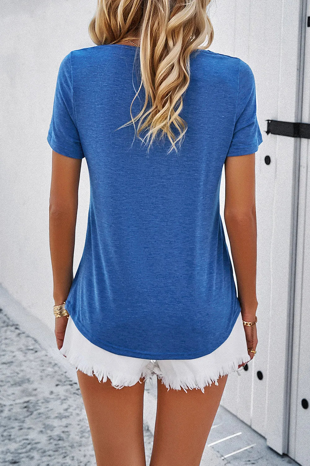 Devine V-Neck Short Sleeve T-Shirt – Trendsi | ClozArt