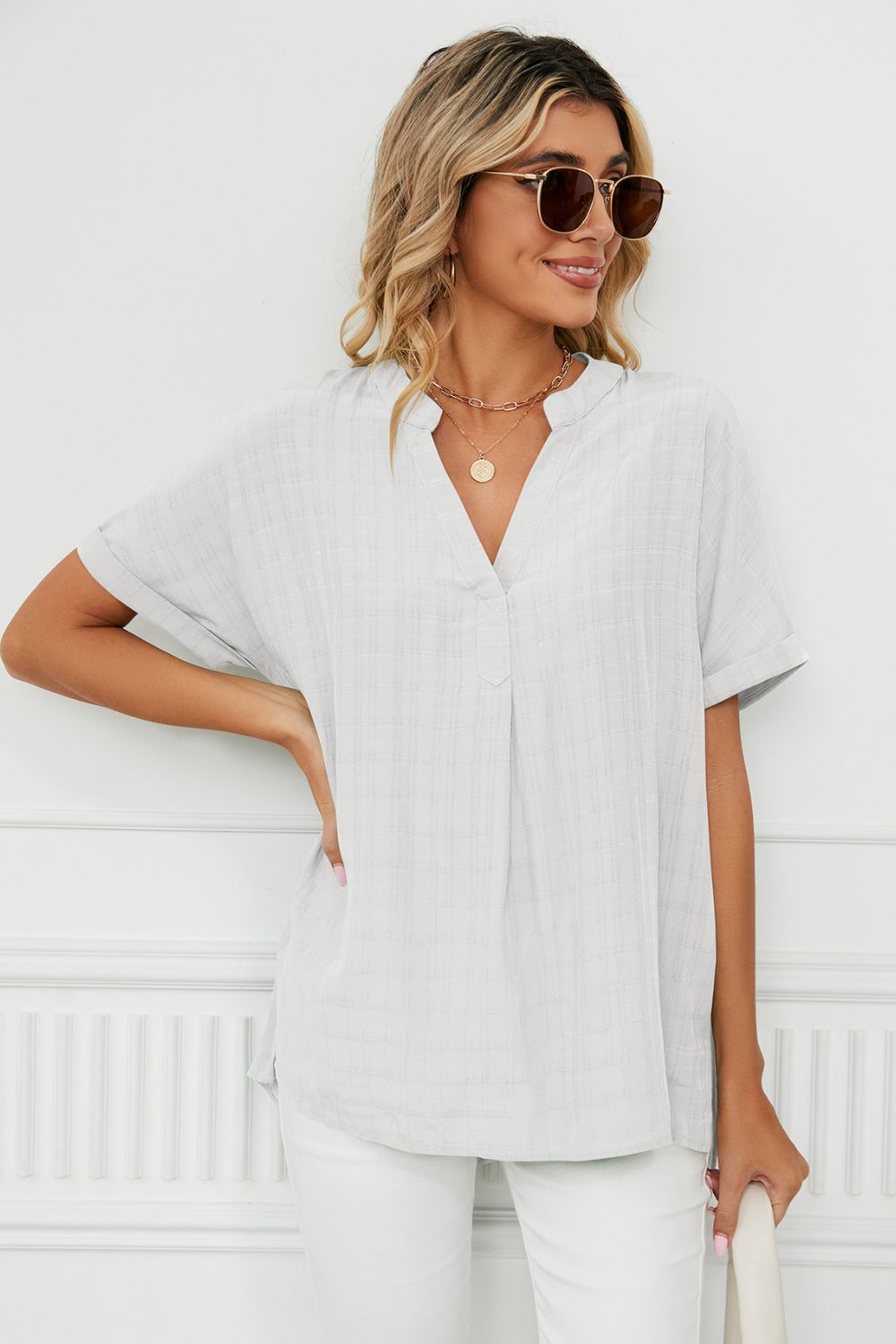Side Slit Notched Neck Cuffed Short Sleeve Blouse – Trendsi | ClozArt