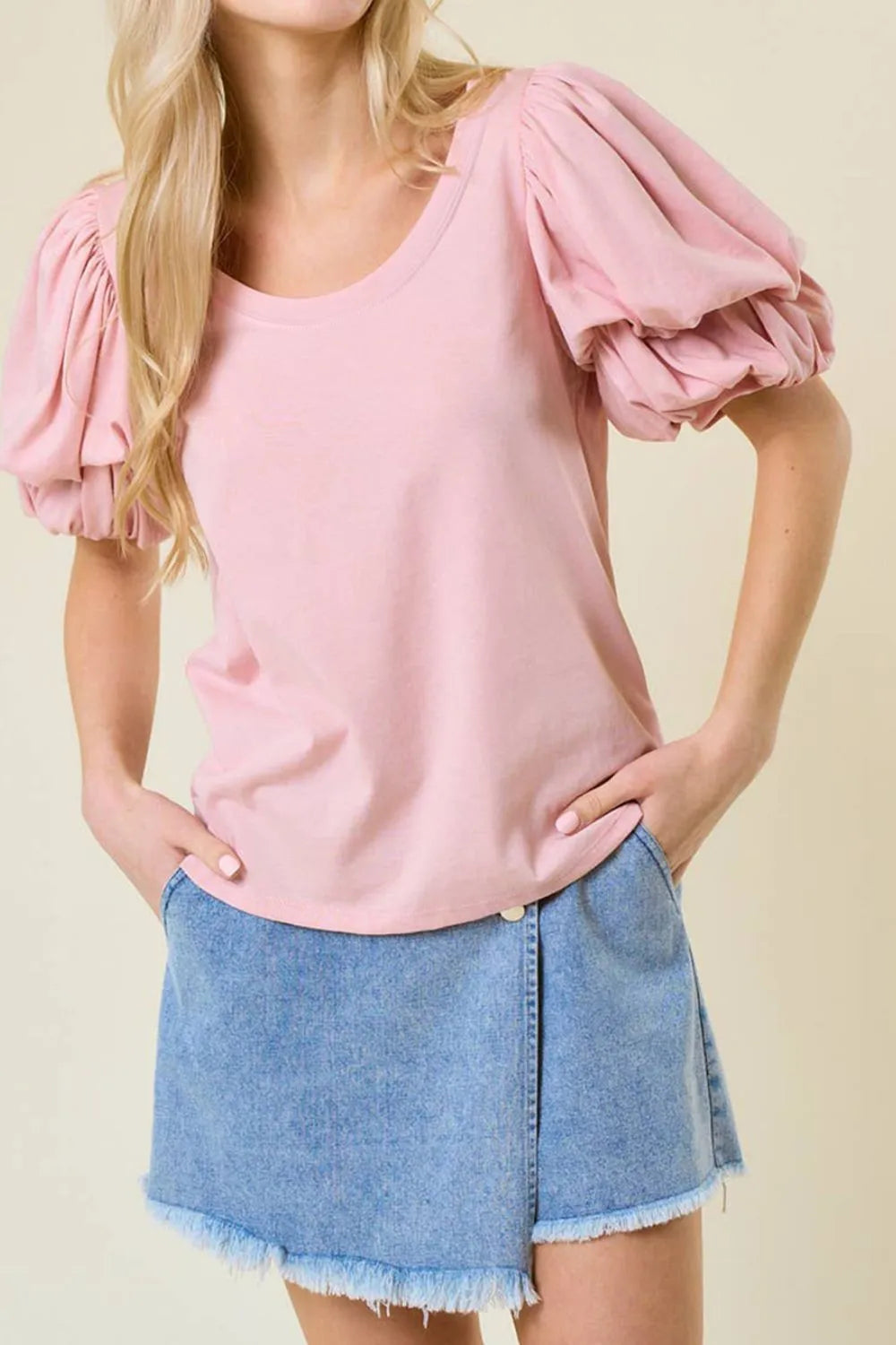 Round Neck Bubble Sleeve Top – Trendsi | ClozArt