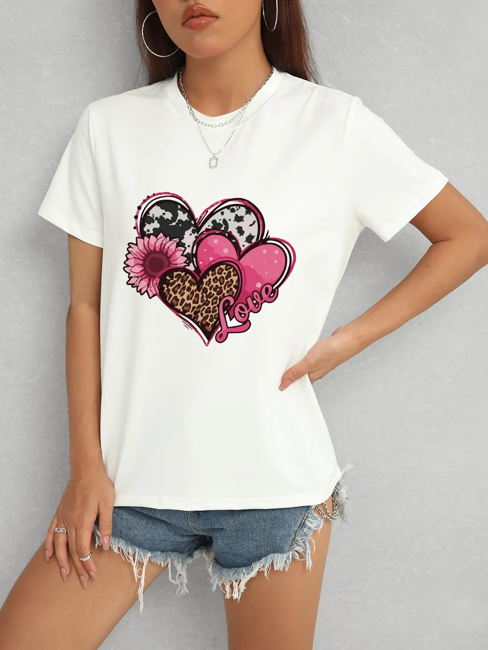 Heart Round Neck Short Sleeve T-Shirt – Trendsi | ClozArt