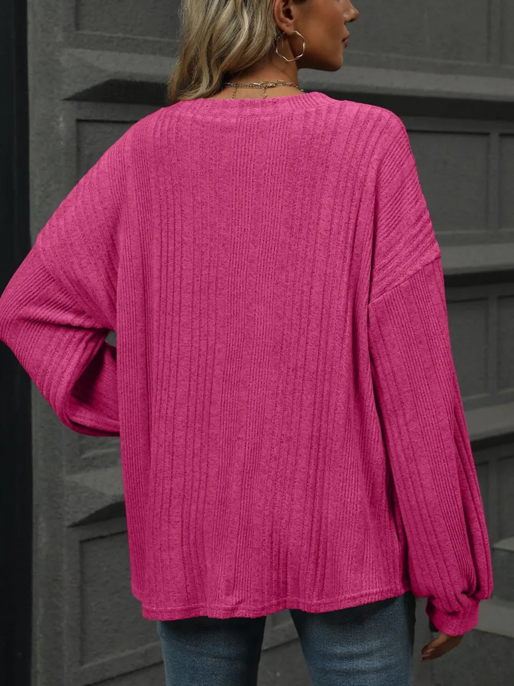 V-Neck Long Sleeve T-Shirt – Trendsi | ClozArt