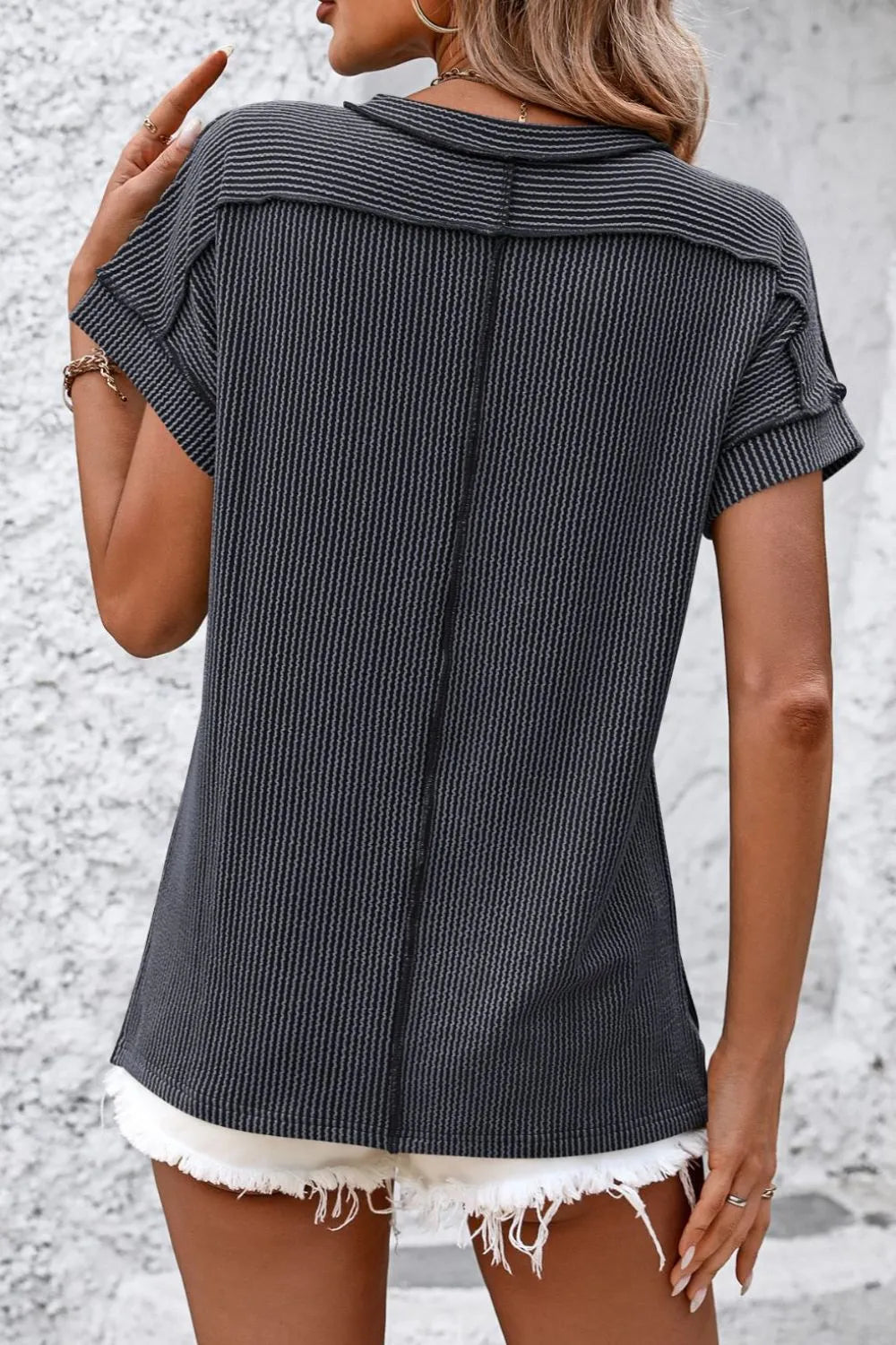 Mandy Striped Round Neck Short Sleeve T-Shirt – Trendsi | ClozArt